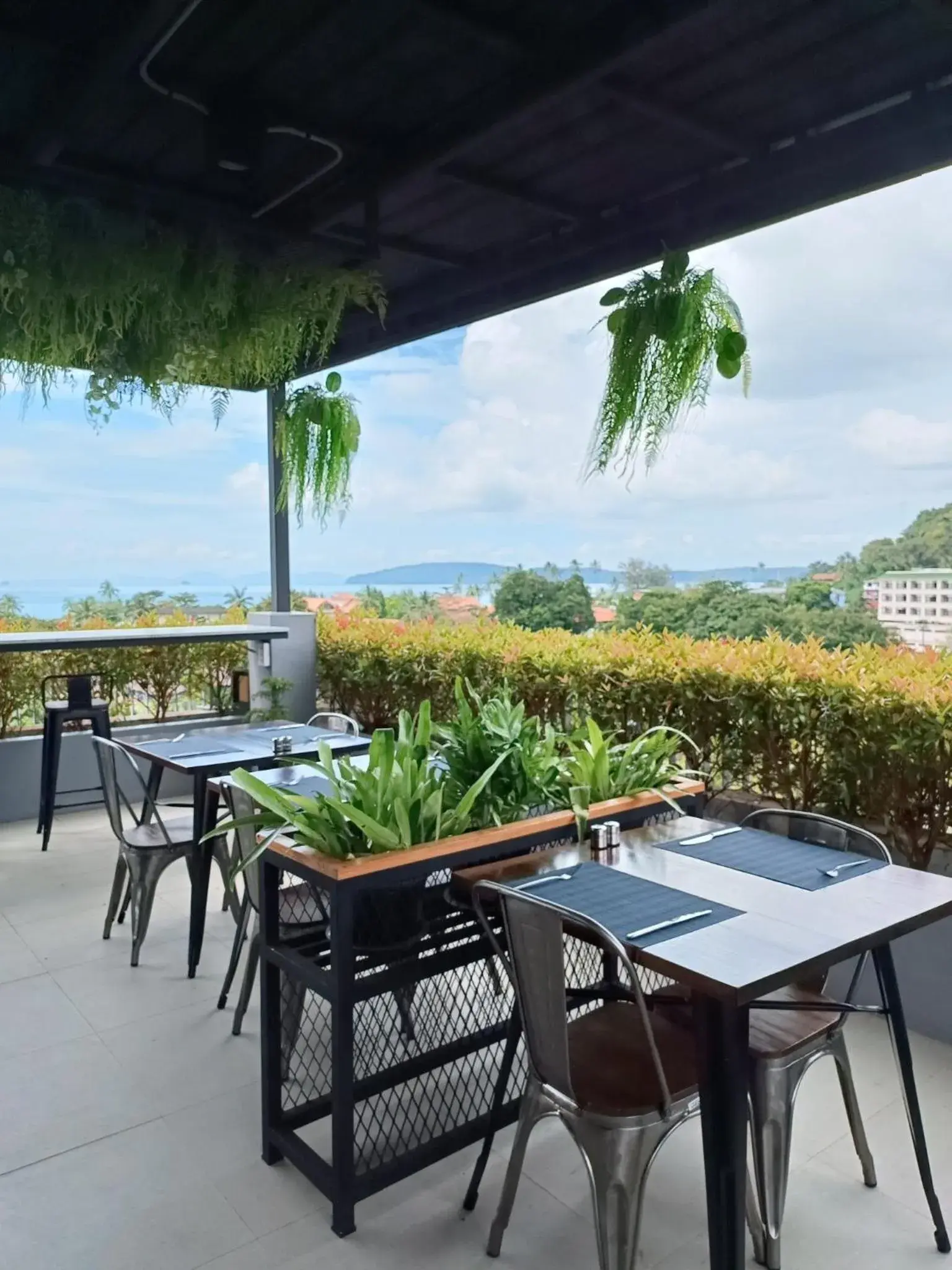 Restaurant/places to eat in BlueSotel SMART Krabi Aonang Beach - Adults only Restaurant/places to eat in BlueSotel SMART Krabi Aonang Beach - Adults only