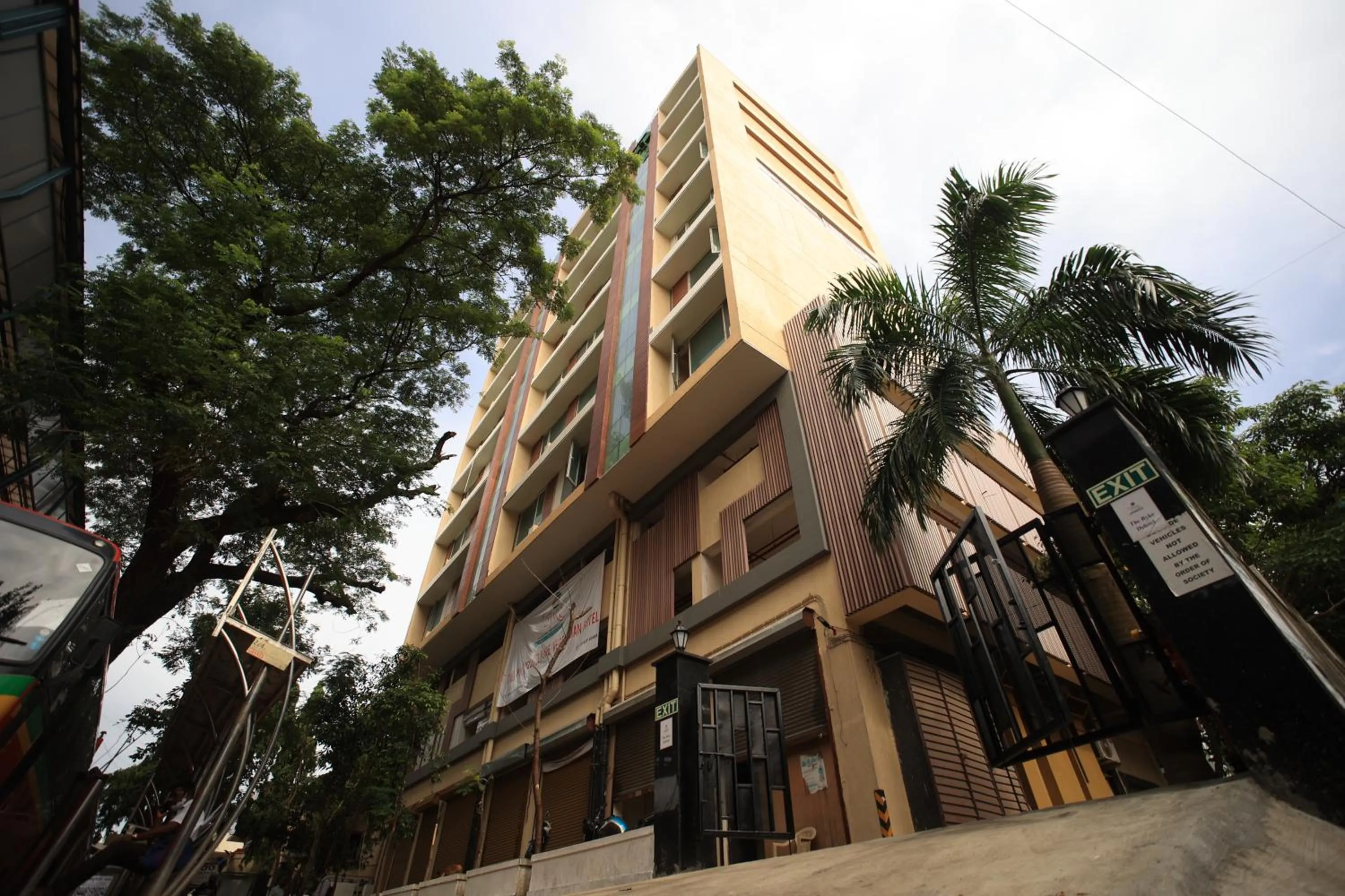 Property building in The Byke Delotel