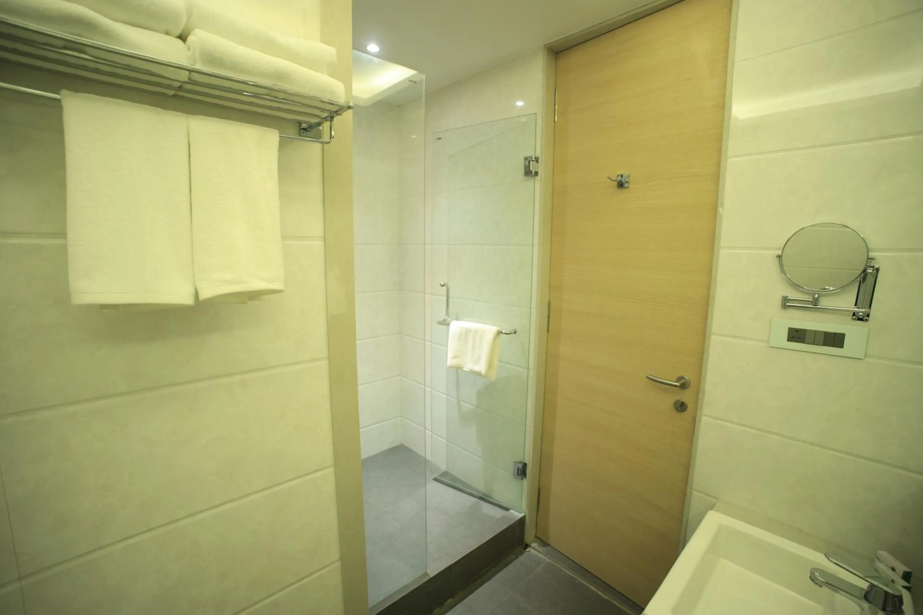 Bathroom in The Byke Delotel