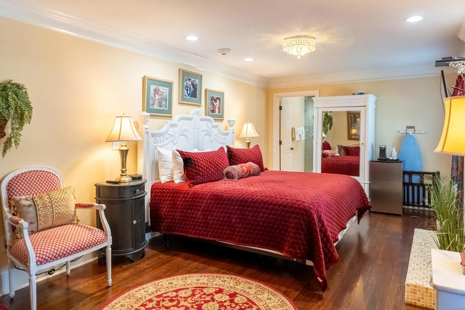 Bed in Belle Air Mansion and Inn