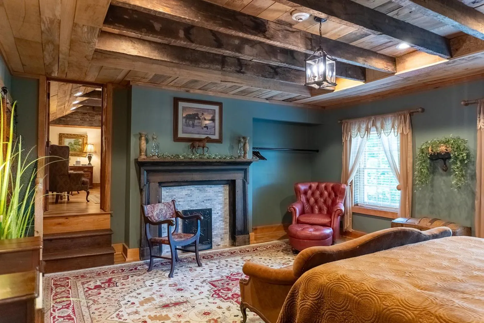 Bed in Belle Air Mansion and Inn