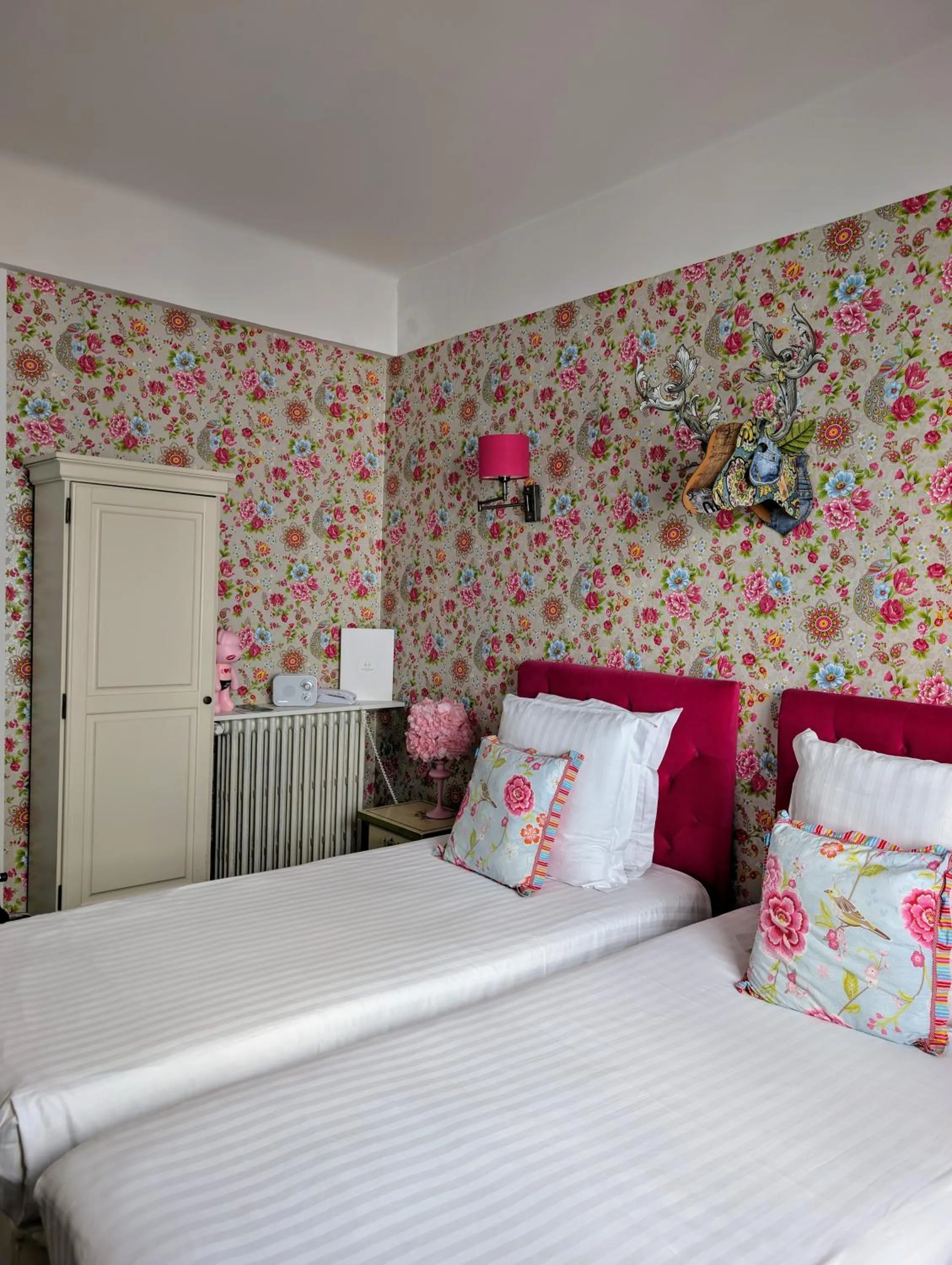 Bed in Hôtel Mademoiselle