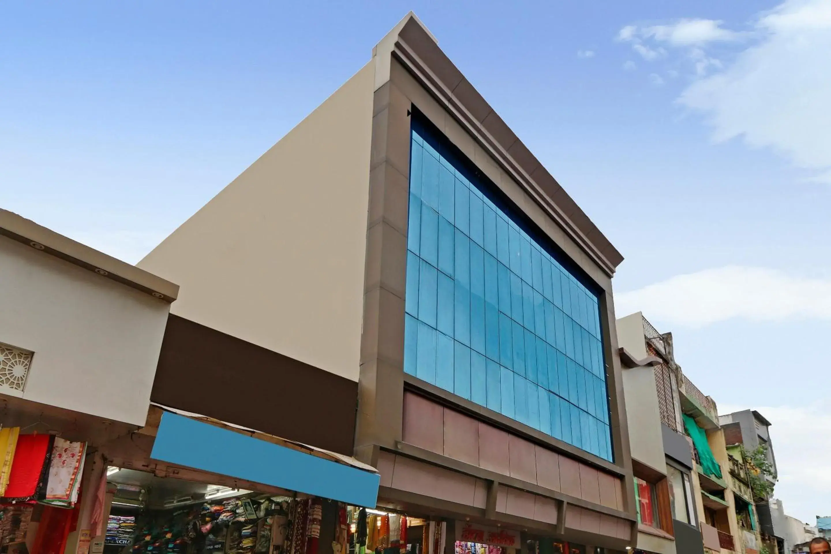 Facade/entrance in Hotel O Royal Facade/entrance in Hotel O Royal