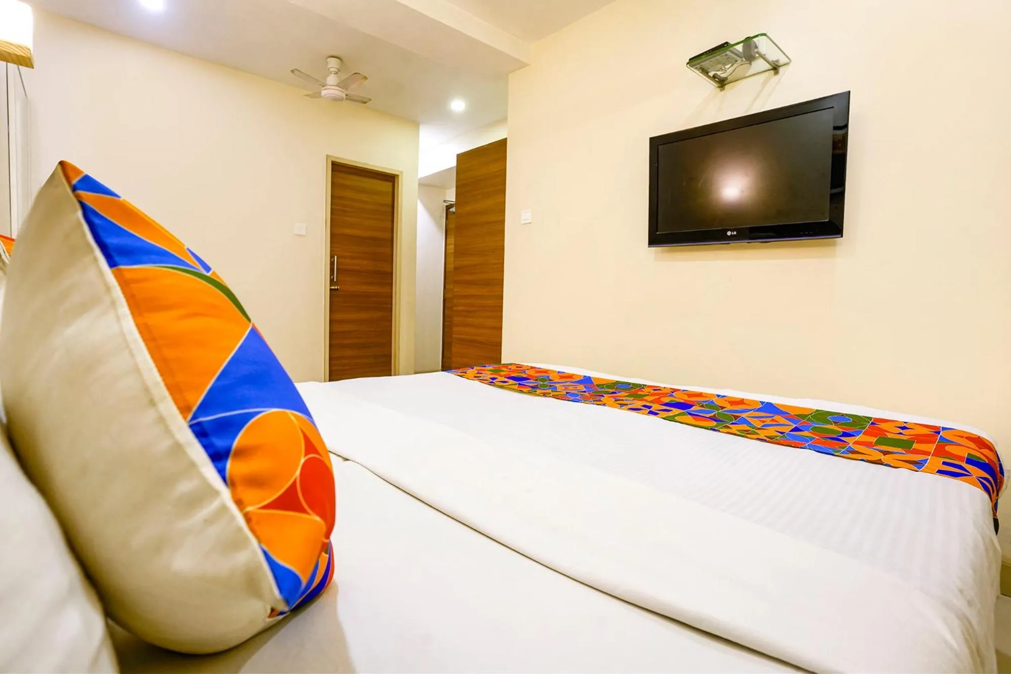 Bed in FabHotel Rahat