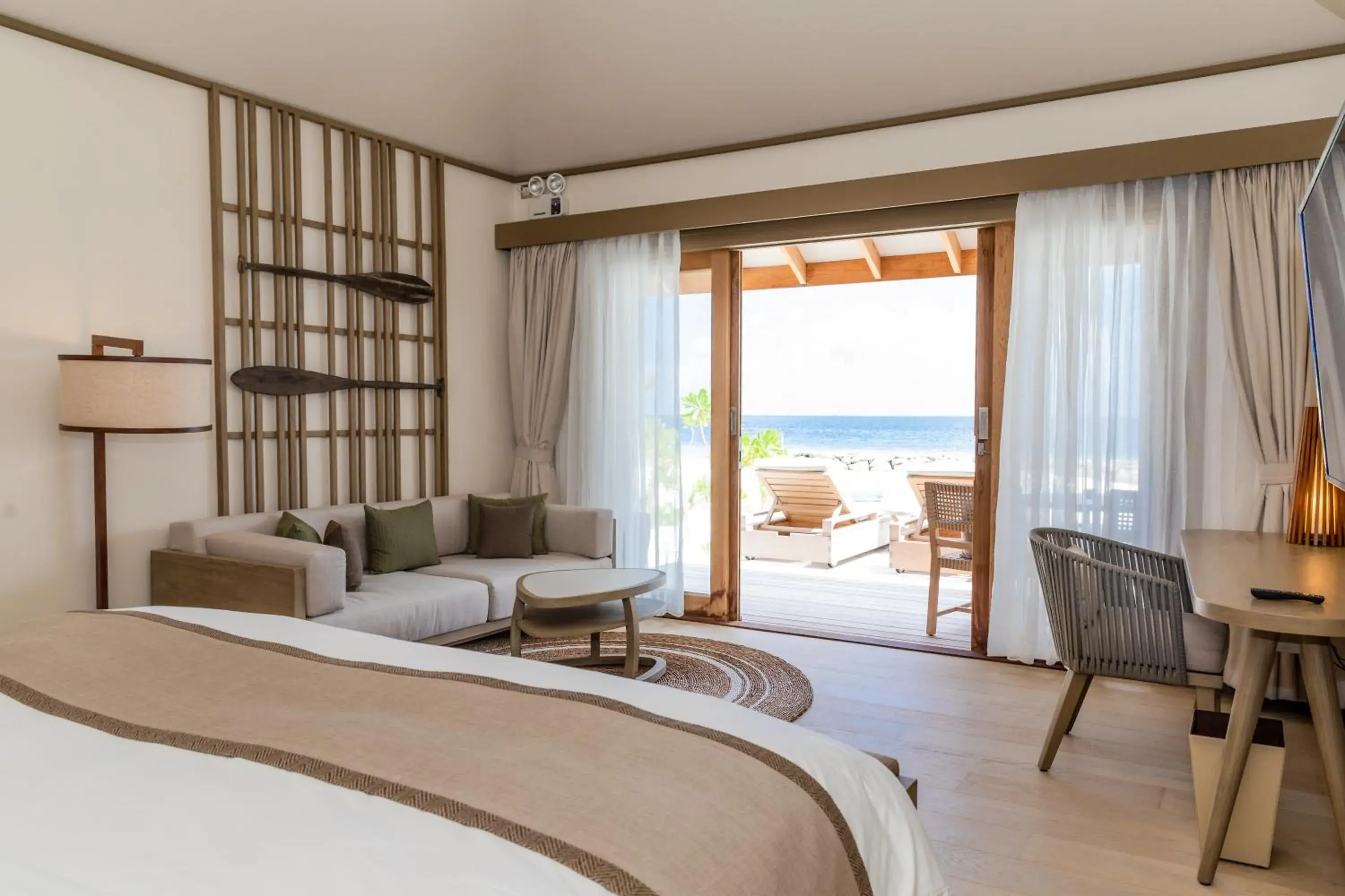 View (from property/room), Bed in Kagi Maldives Resort & Spa View (from property/room), Bed in Kagi Maldives Resort & Spa