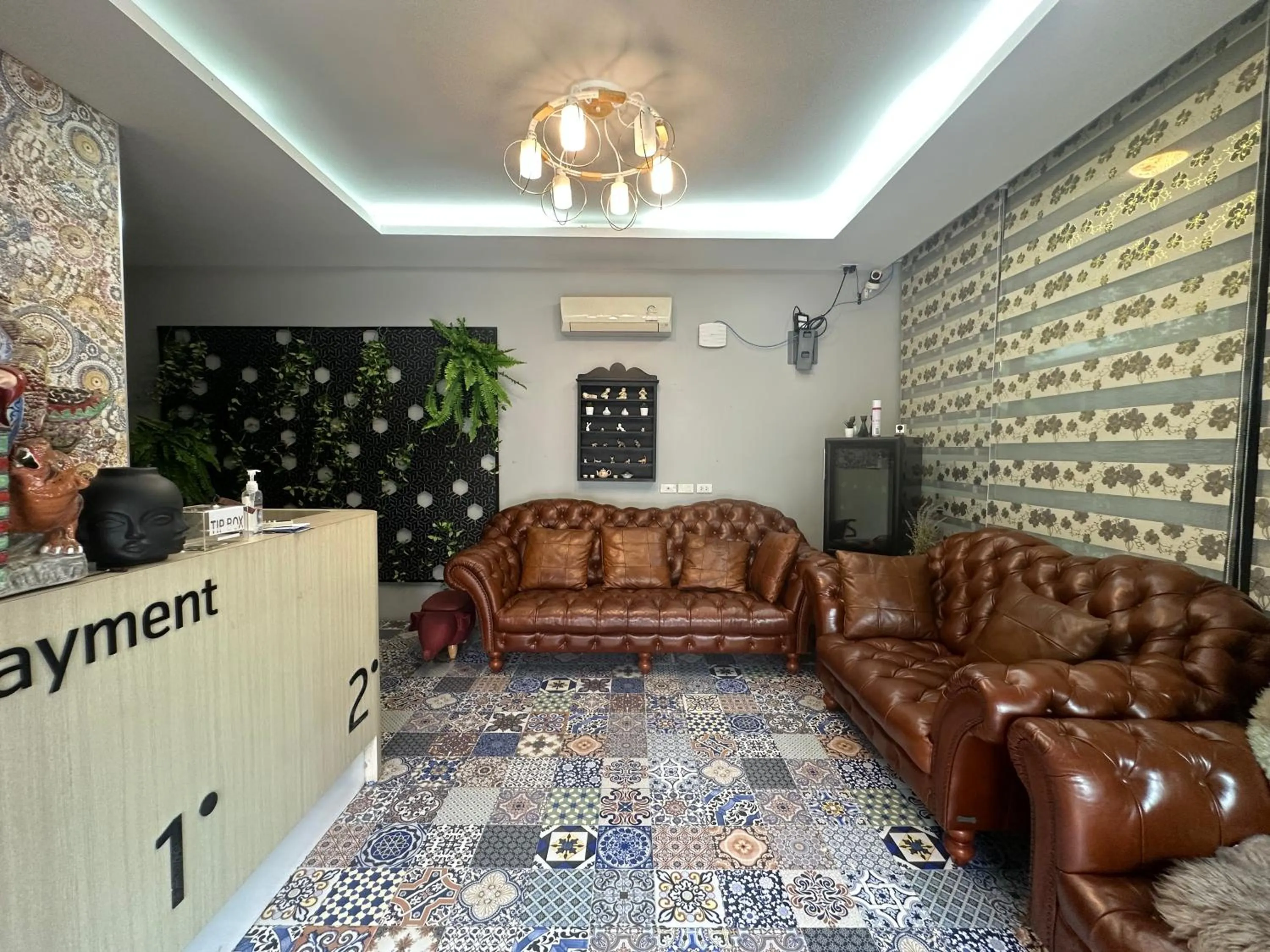 Lobby or reception in PomPom Home