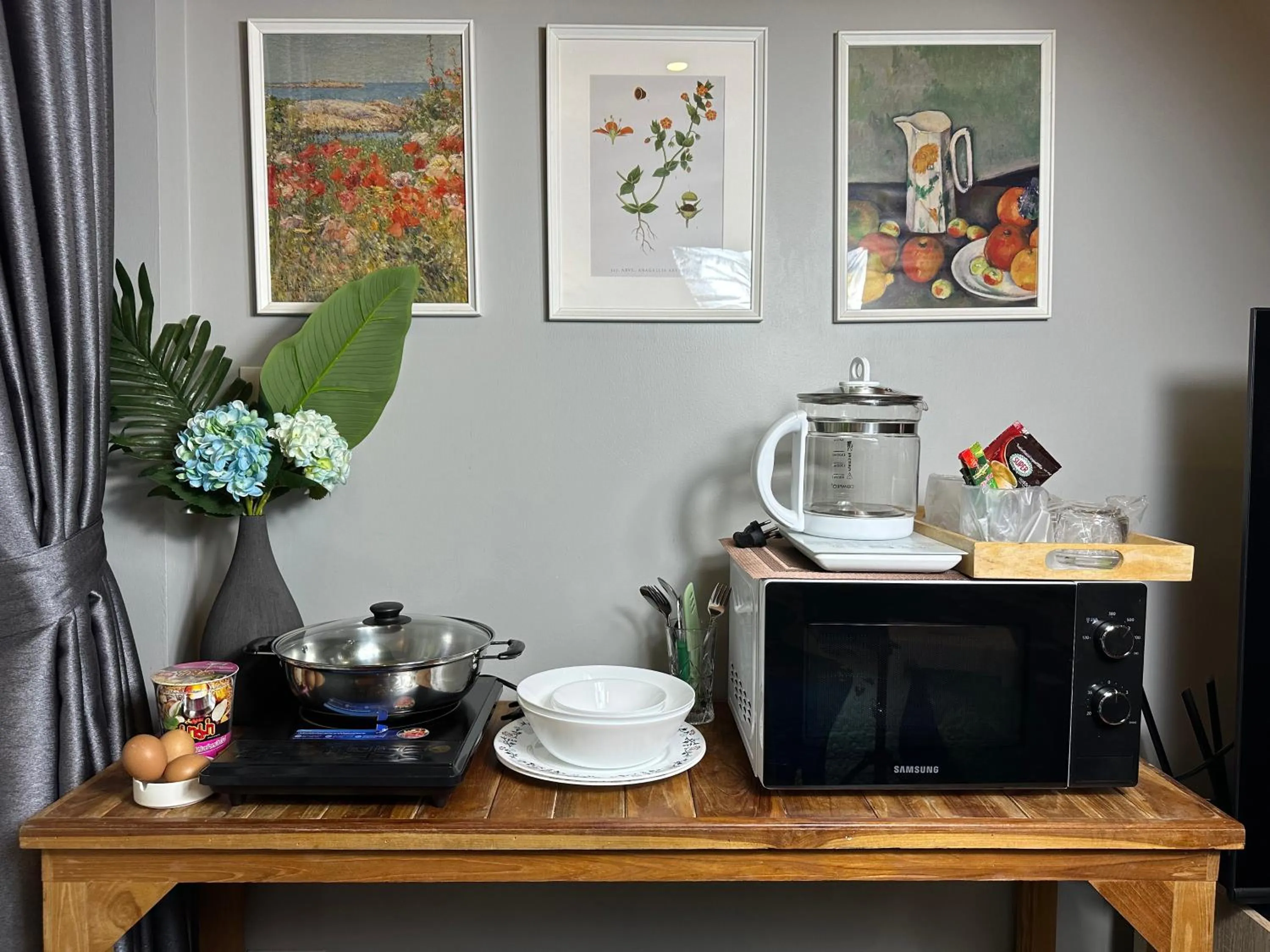 Kitchen or kitchenette in PomPom Home