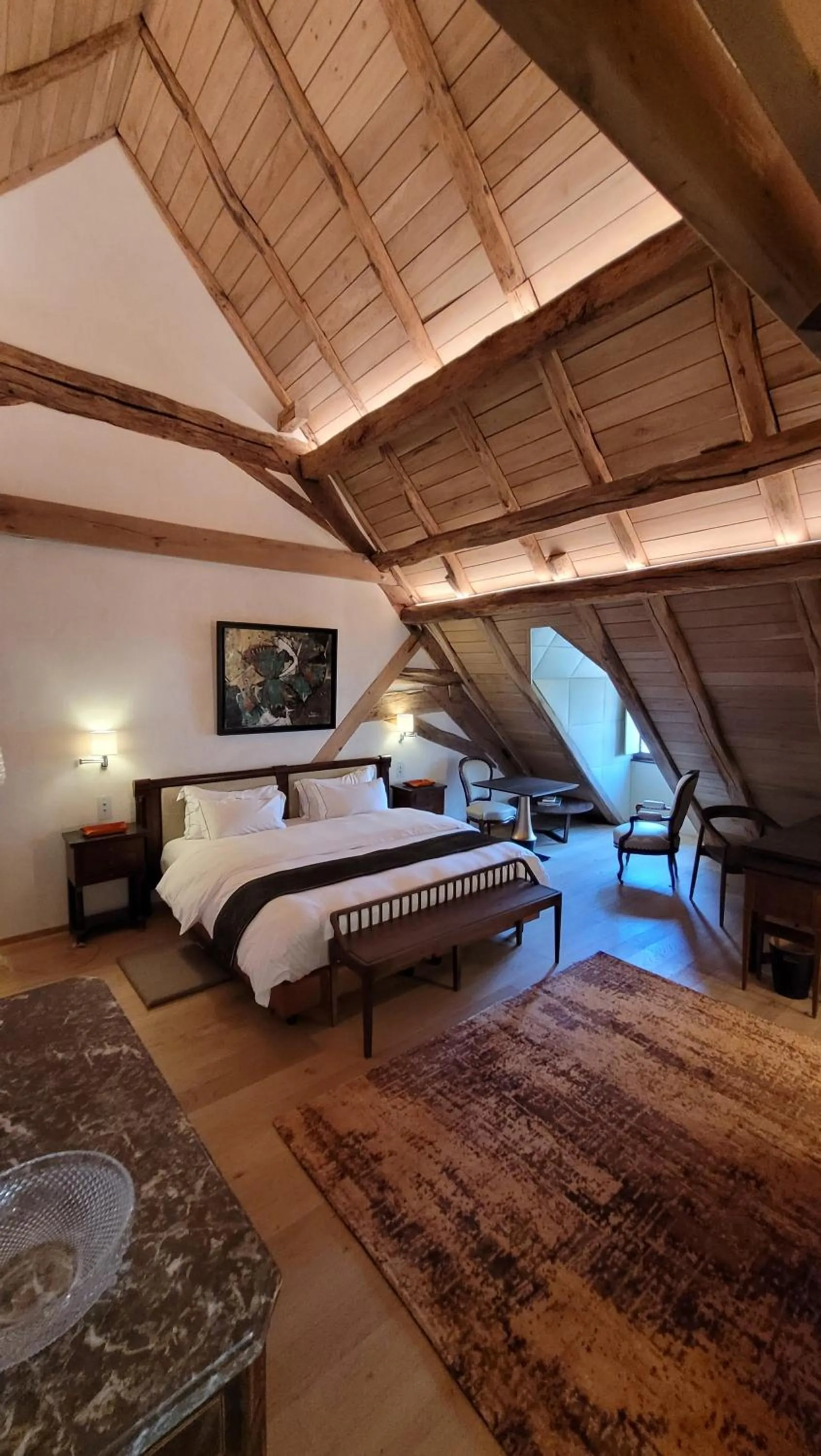 Photo of the whole room, Bed in Auberge Saint Walfrid Hôtel Restaurant & Spa