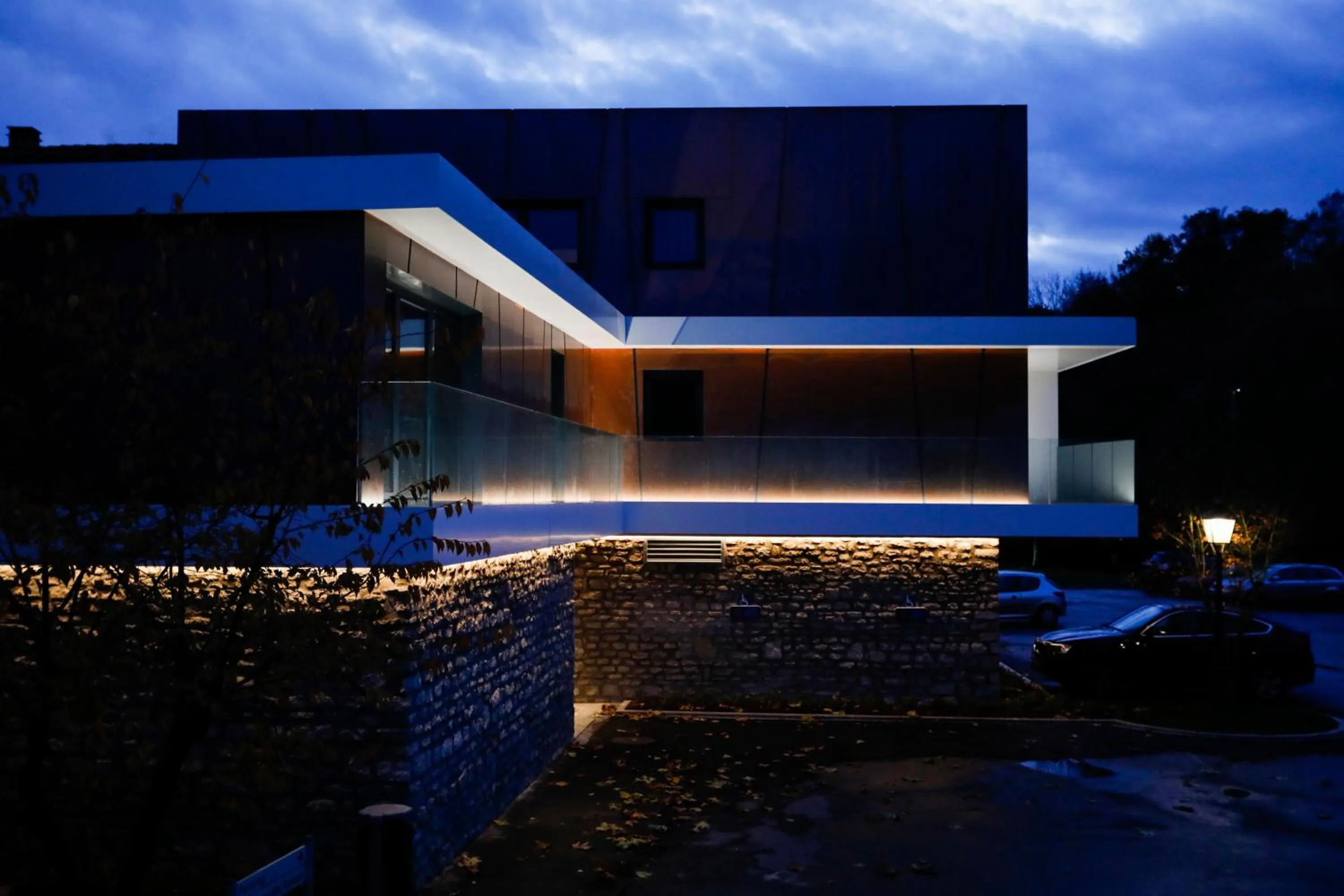 Property building in Auberge Saint Walfrid Hôtel Restaurant & Spa