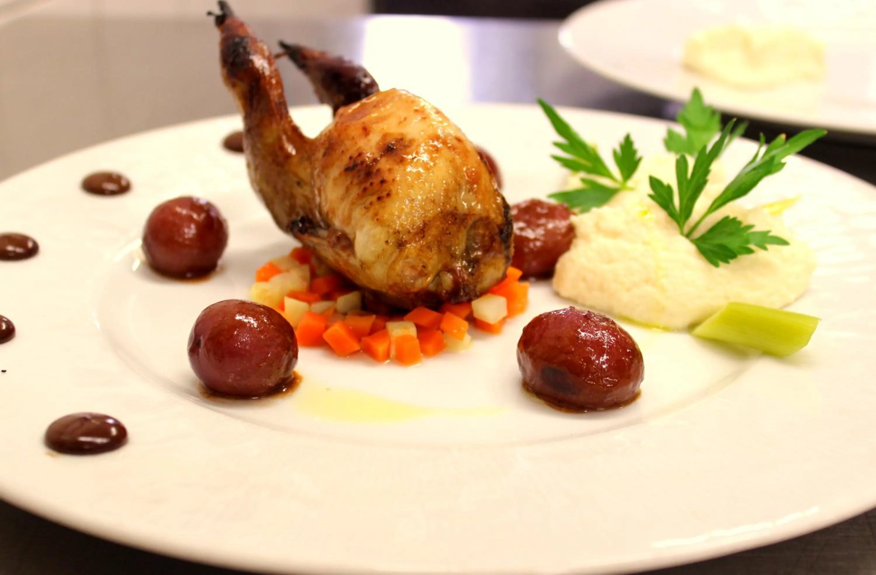 Restaurant/places to eat in Hôtel De France - Restaurant L'insolite