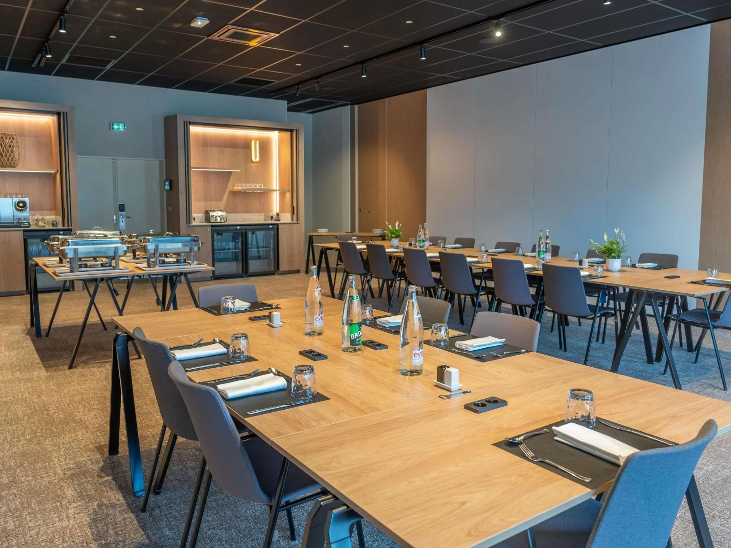 Meeting/conference room in Novotel Angers Lac de Maine