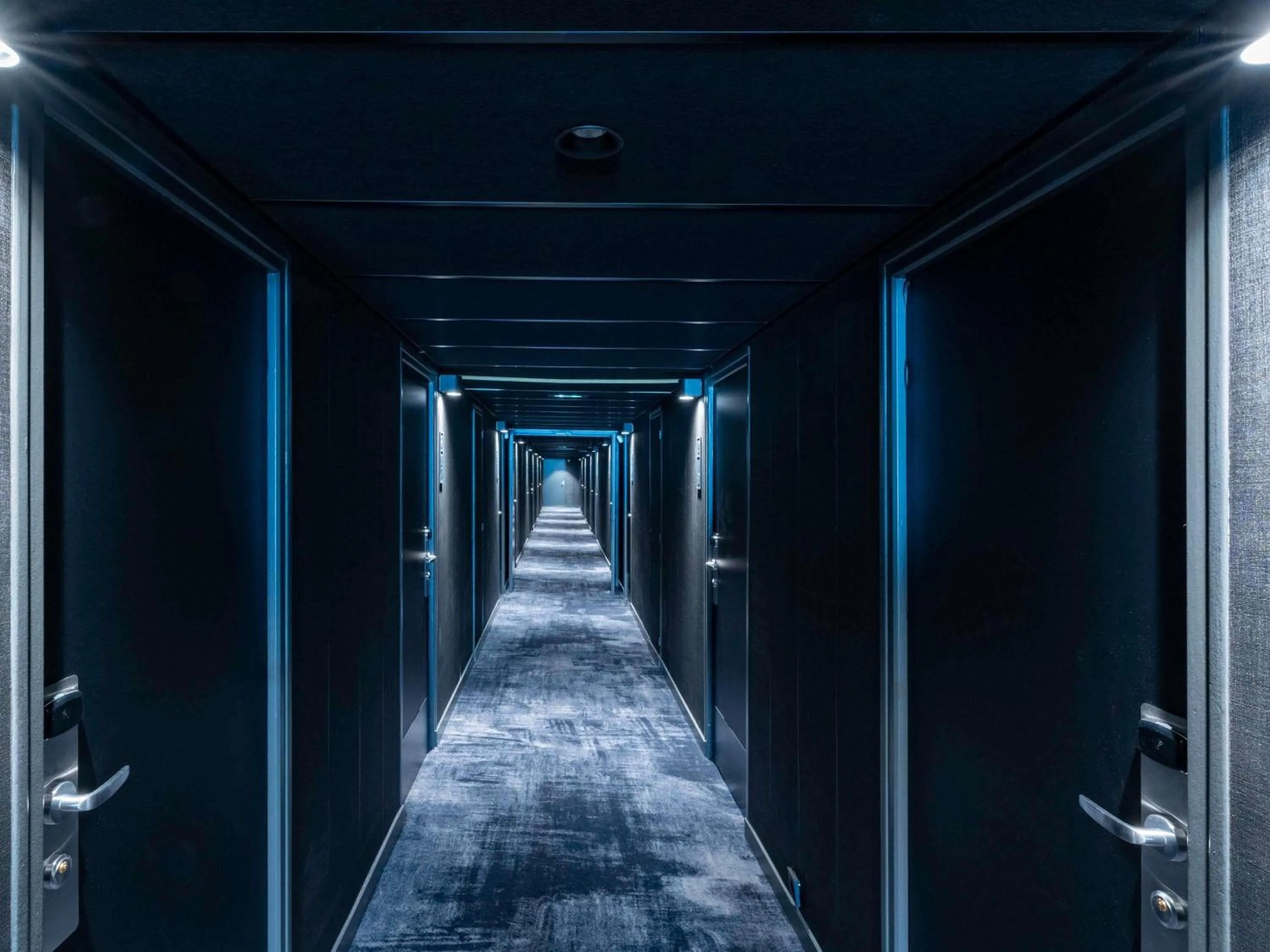 Bedroom in Novotel Angers Lac de Maine