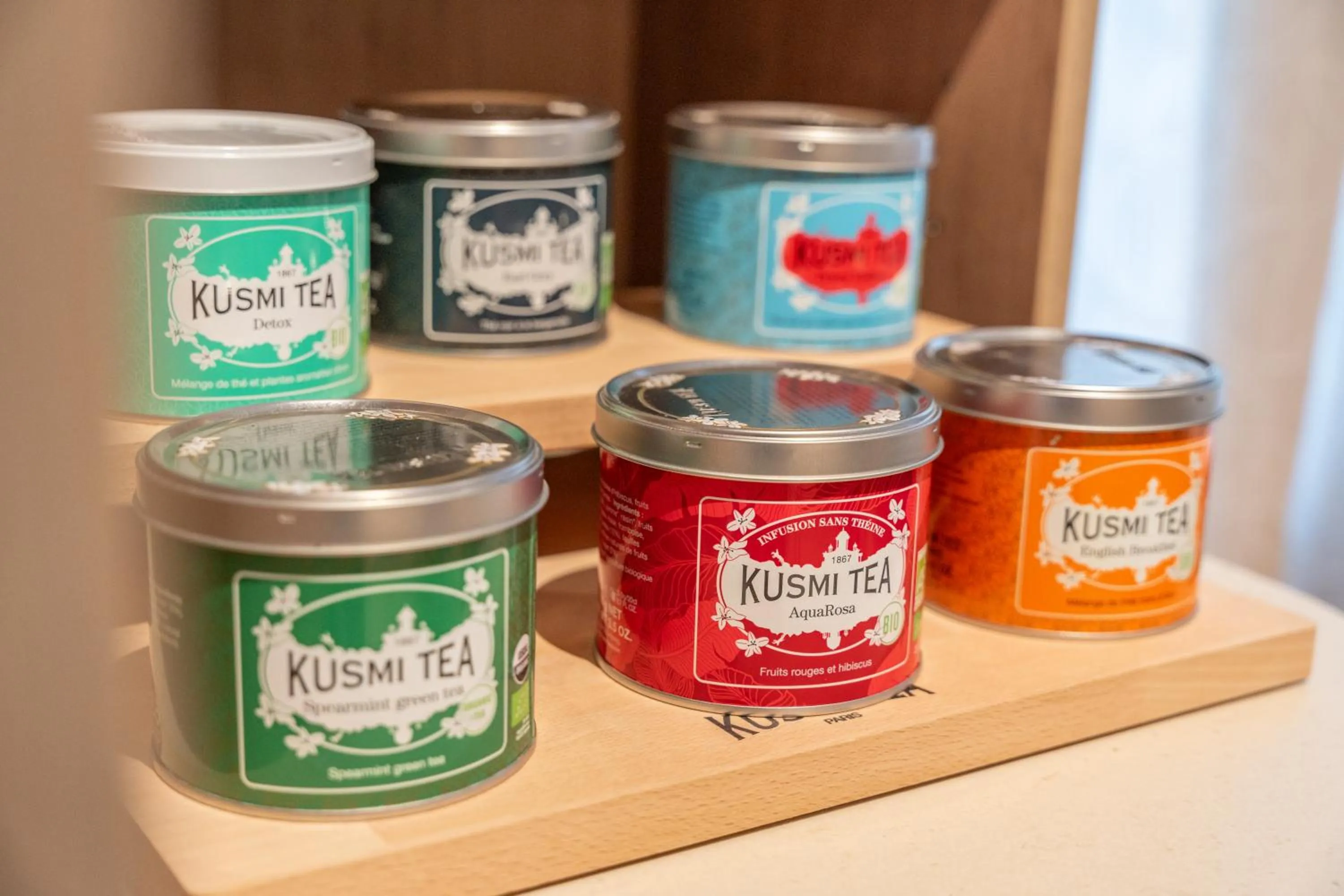 Breakfast in Hotel Mercure Angers Lac De Maine