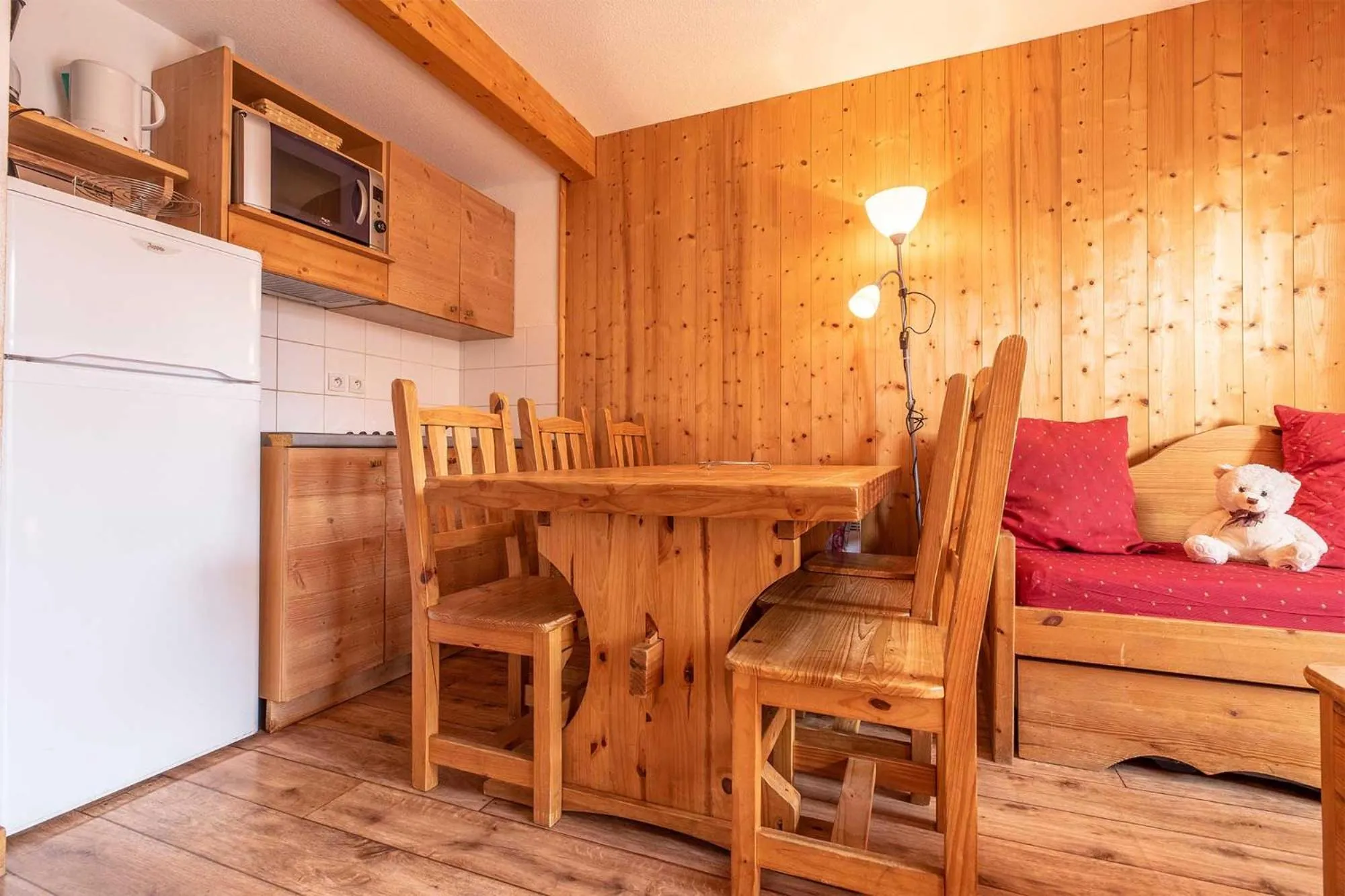 Kitchen or kitchenette in Madame Vacances Les Chalets Du Berger