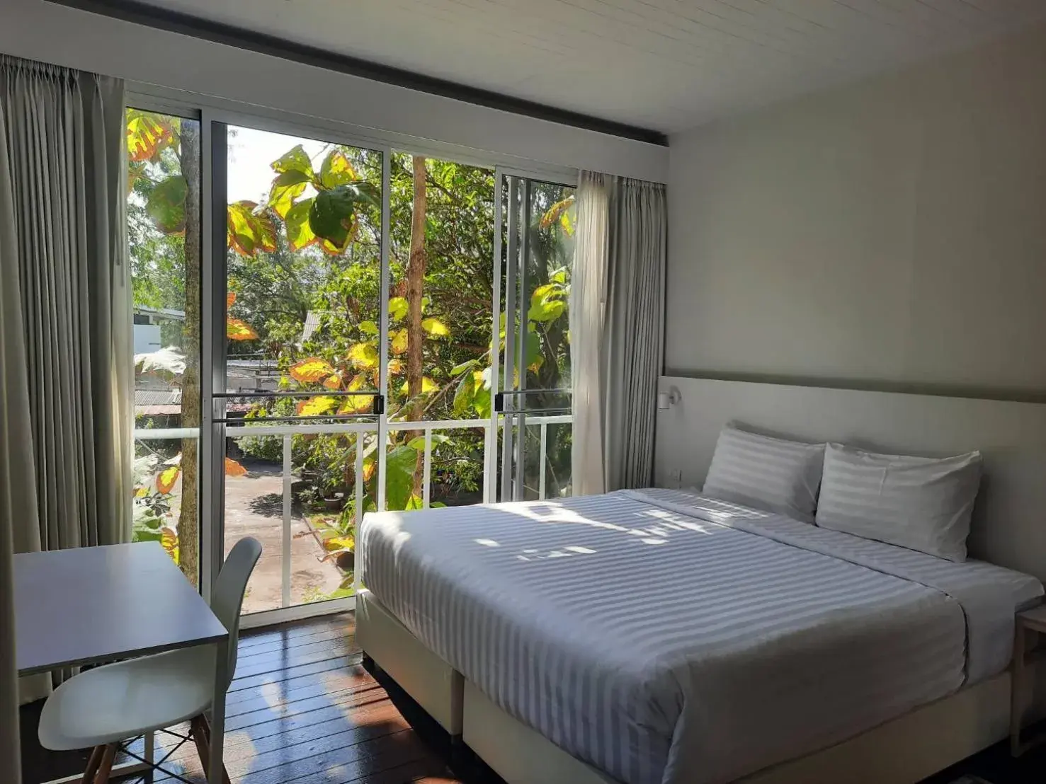 Bedroom, Bed in Cochet Bedroom, Bed in Cochet