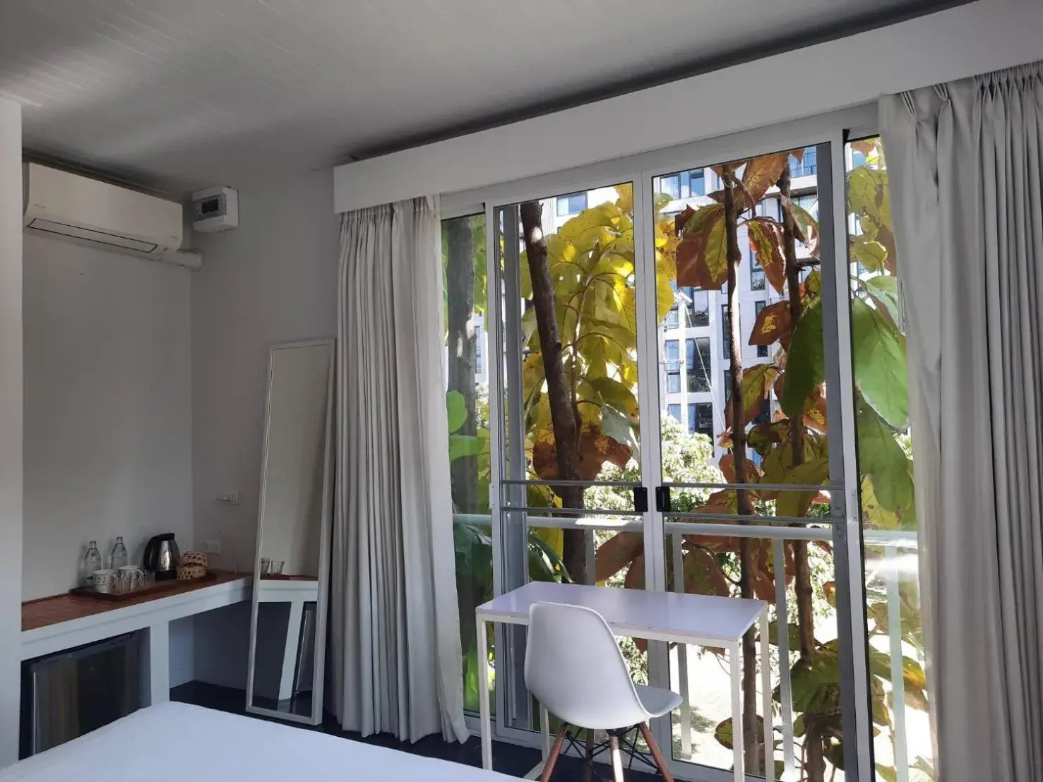 Bedroom, Bed in Cochet Bedroom, Bed in Cochet