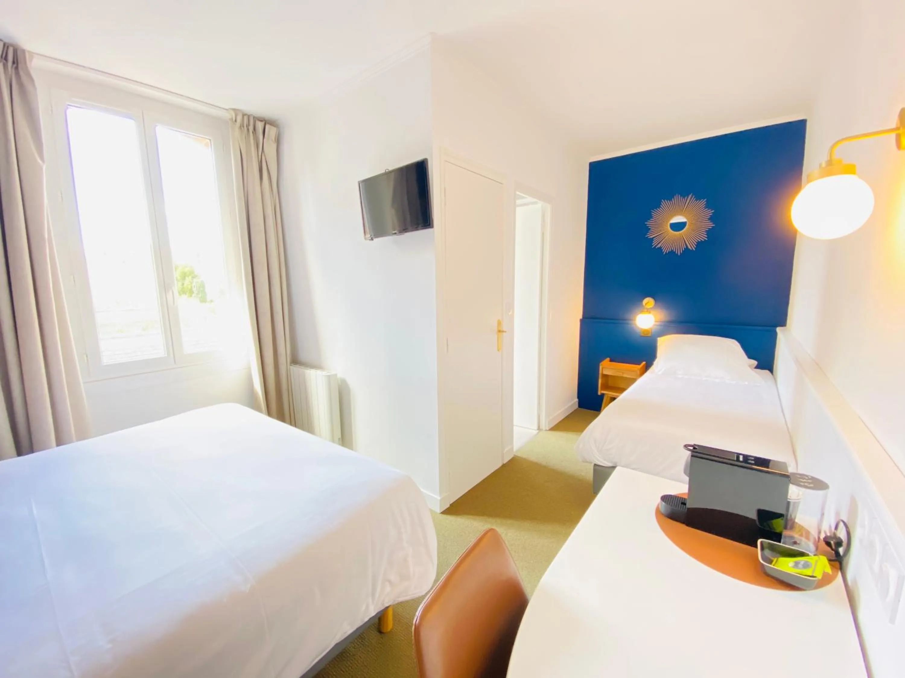 Bedroom, Bed in Hotel du Parc