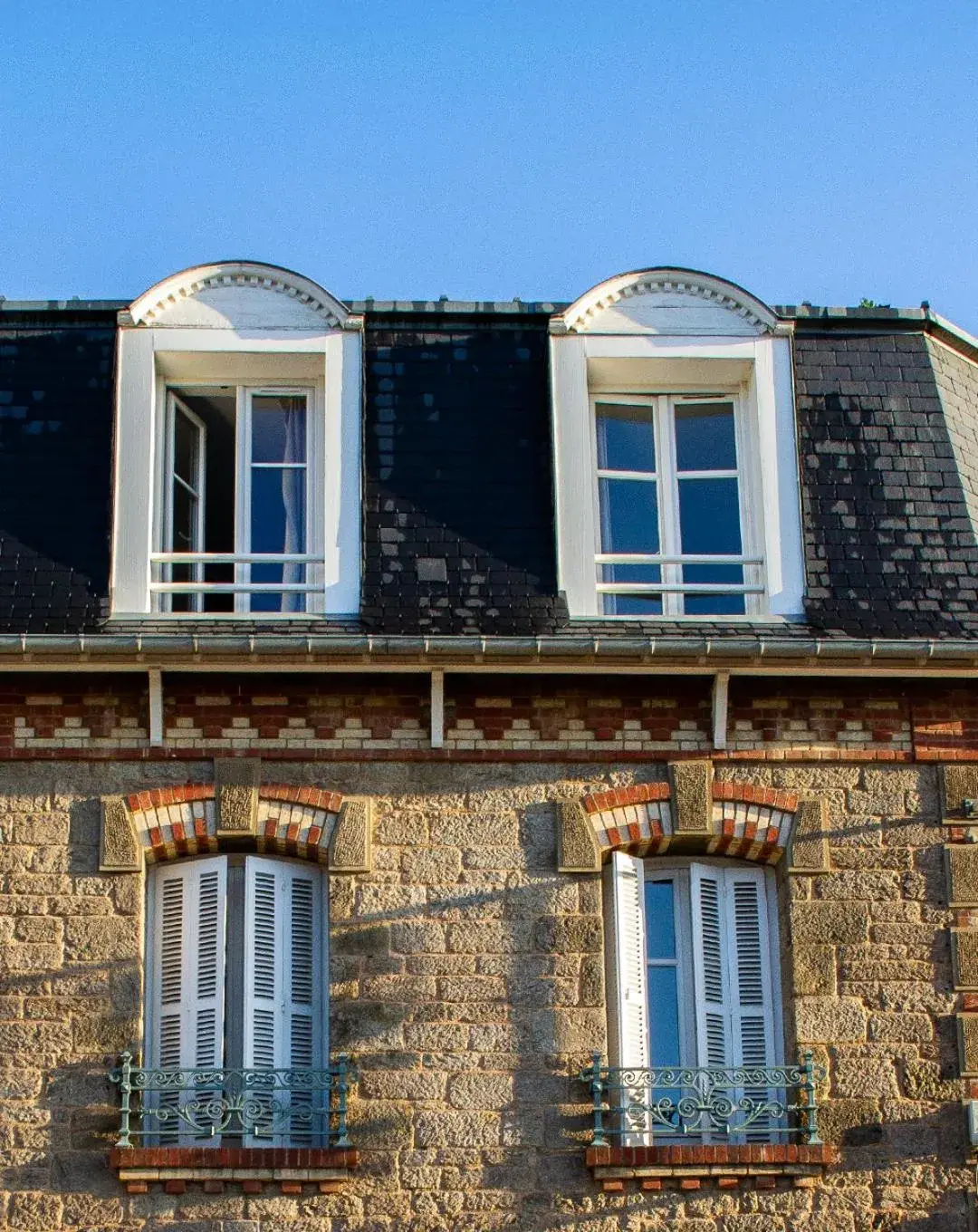 Property building in Hotel du Parc Property building in Hotel du Parc