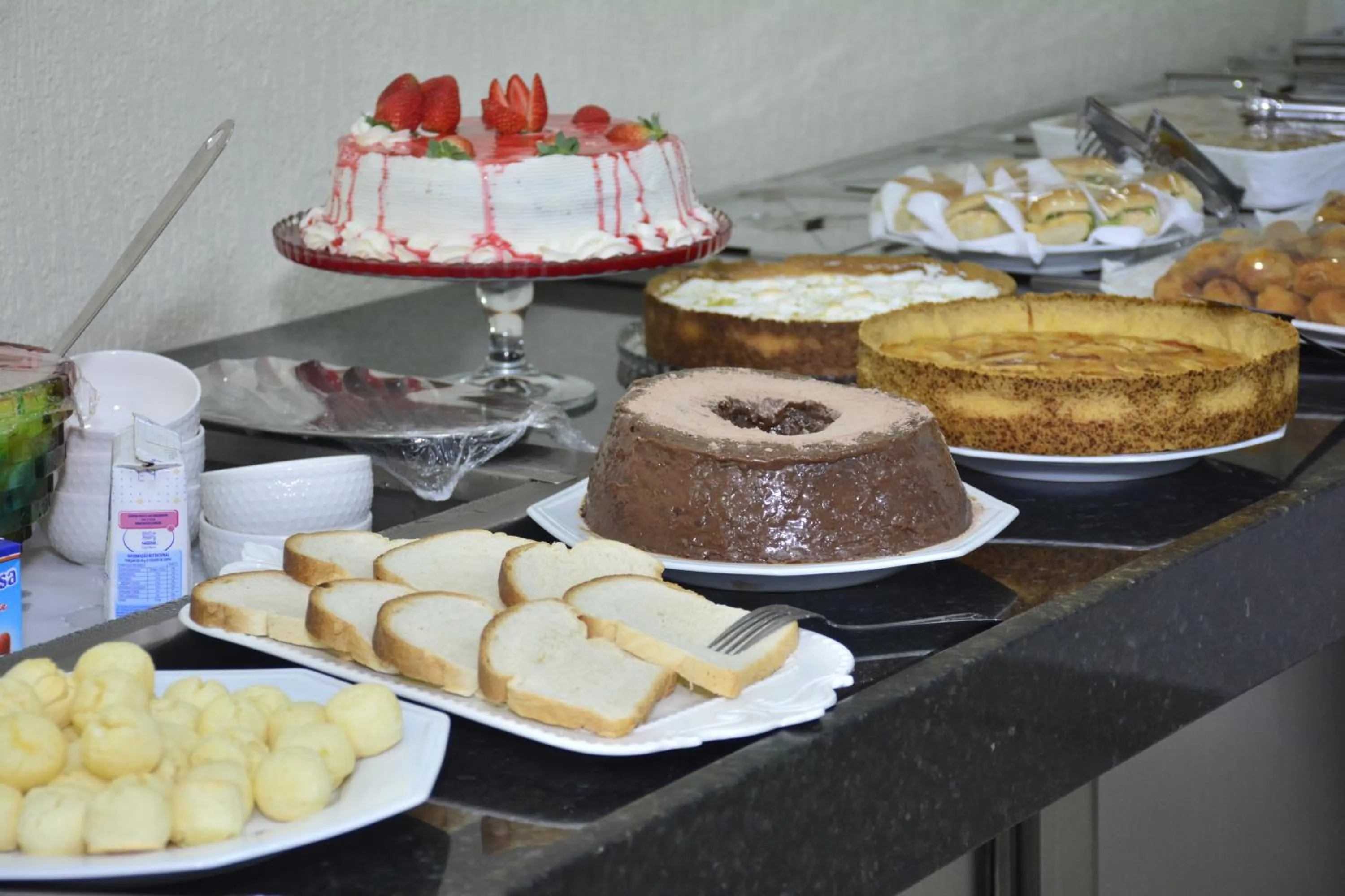 Restaurant/places to eat in Goiana Palace Hotel - Fácil Acesso a Fábrica da JEEP