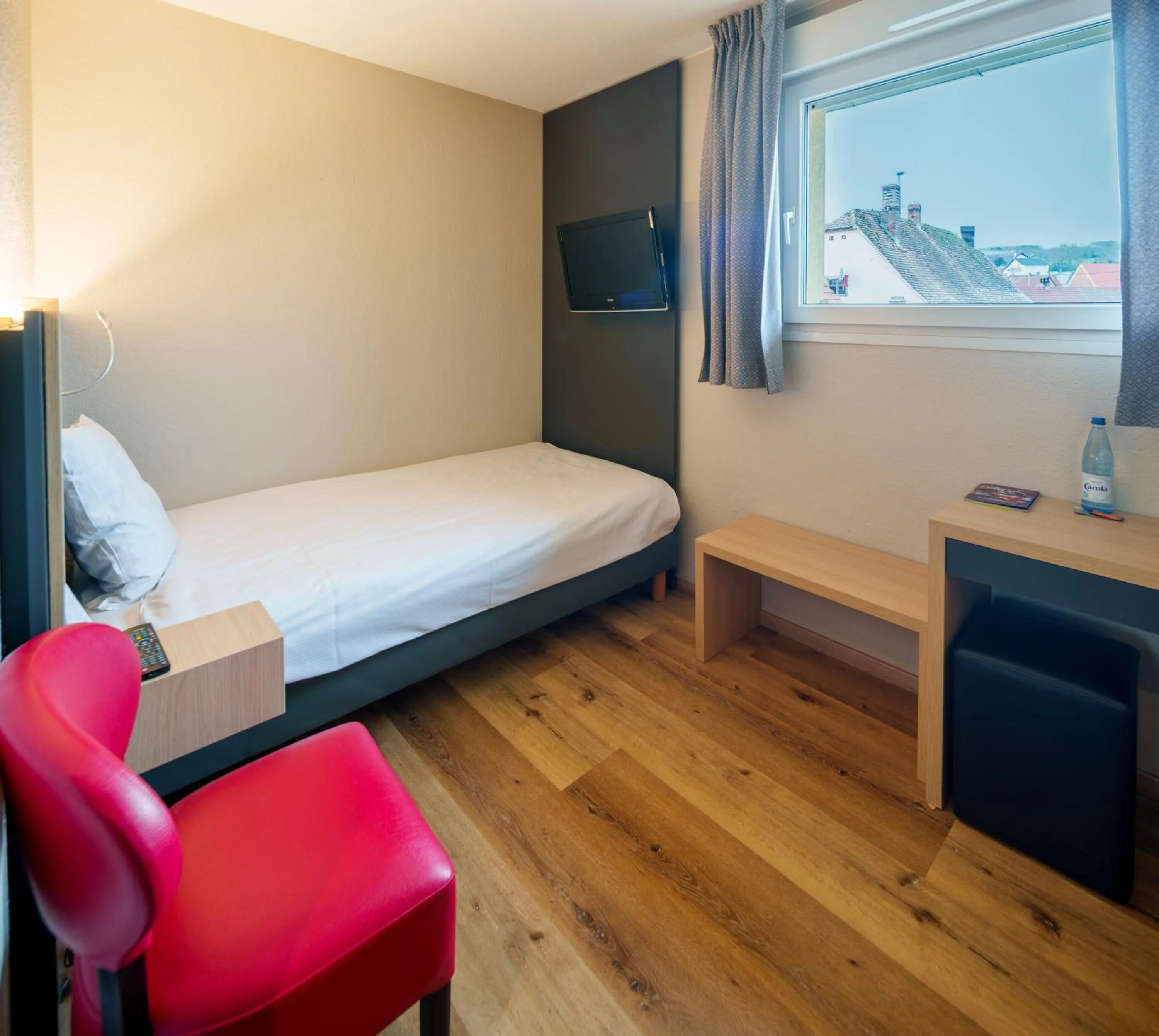 Bed in Logis Hôtel Restaurant Ritter'Hoft