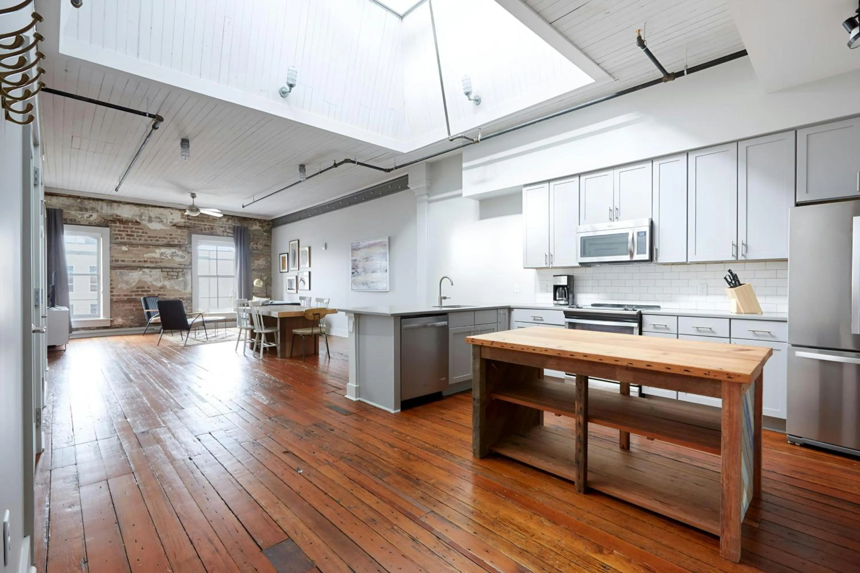 Bedroom in Sonder by Marriott Bonvoy The Broughton Apartments Historic District