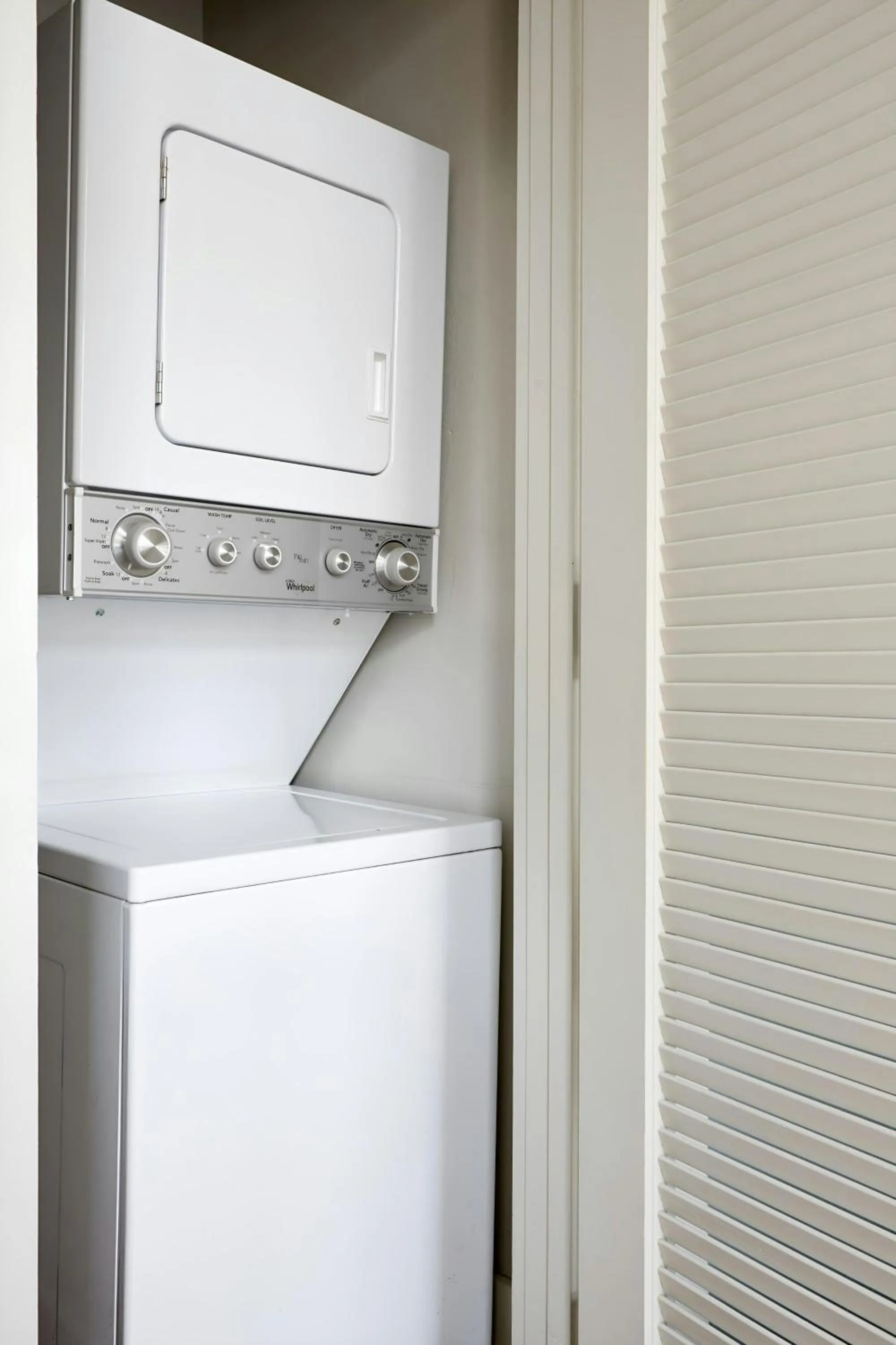 Photo of the whole room in Sonder by Marriott Bonvoy The Broughton Apartments Historic District