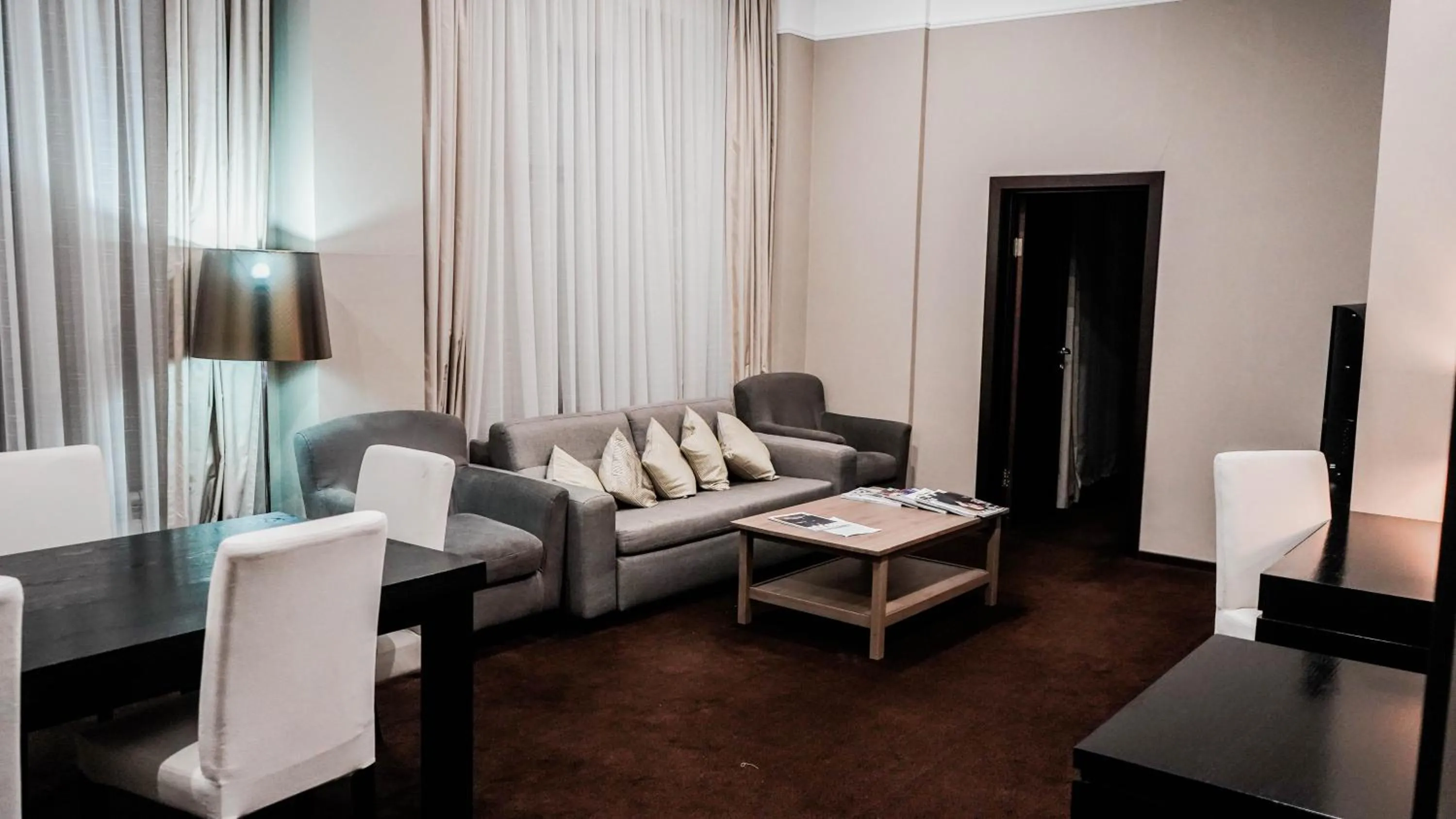 Seating area in JELSOMINOHotel