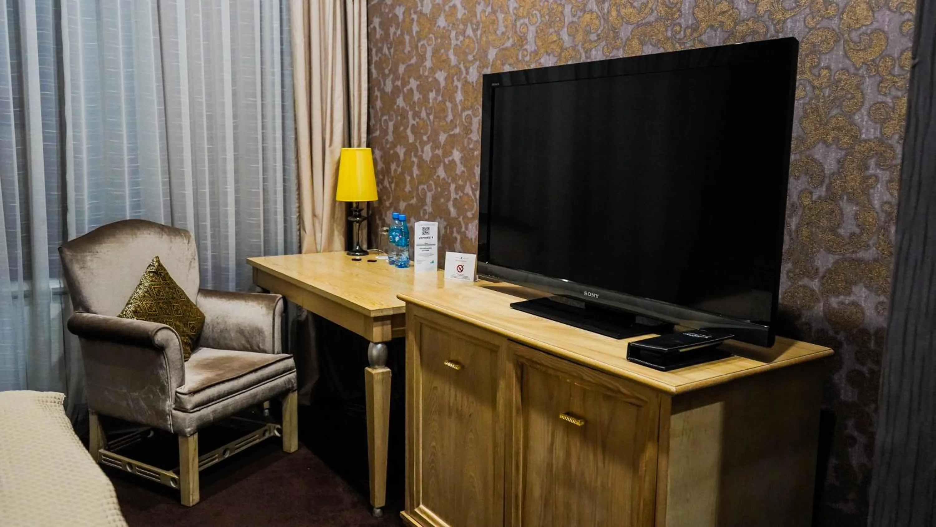 TV and multimedia in JELSOMINOHotel