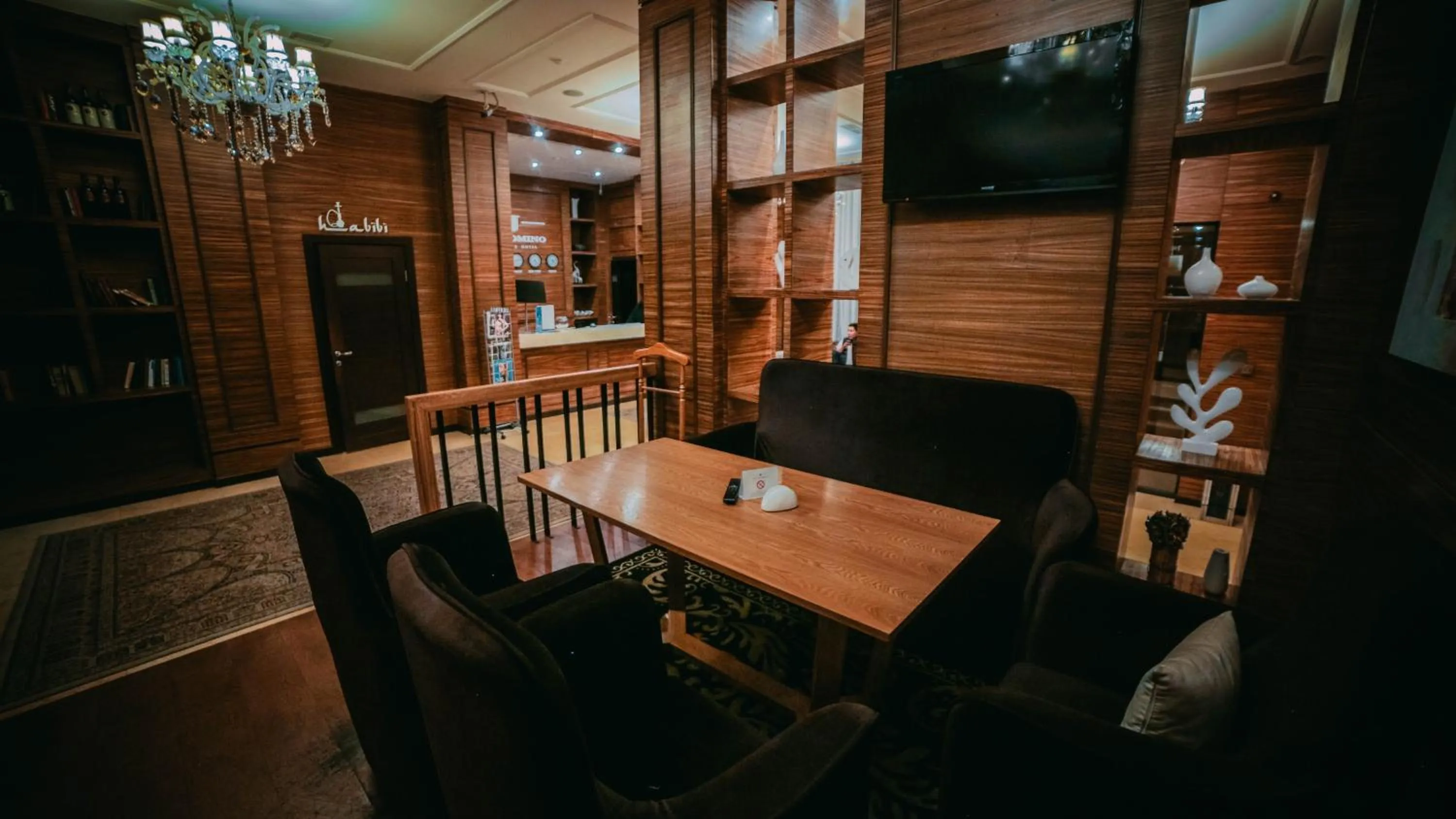 Restaurant/places to eat in JELSOMINOHotel