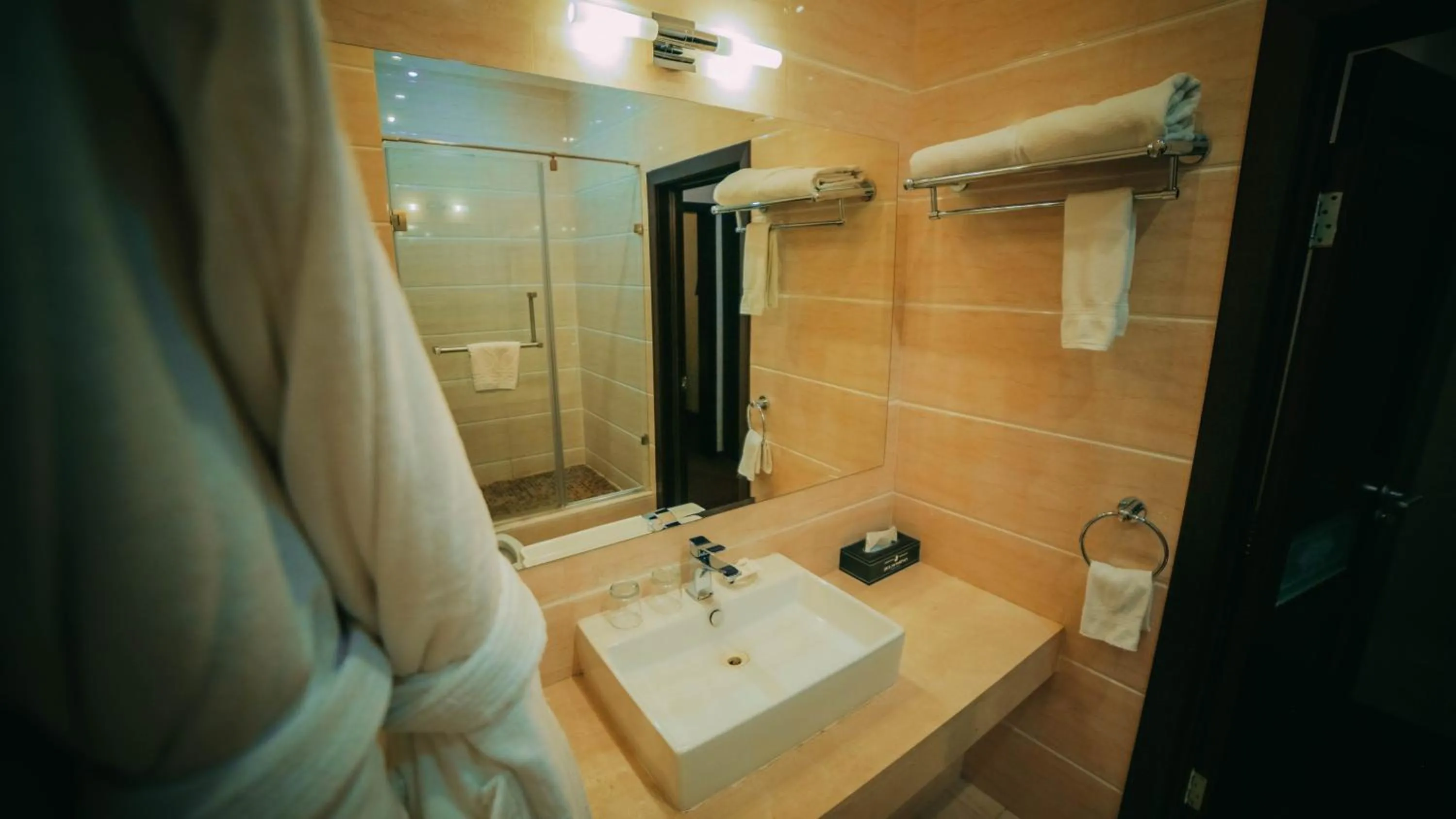 Bathroom in JELSOMINOHotel