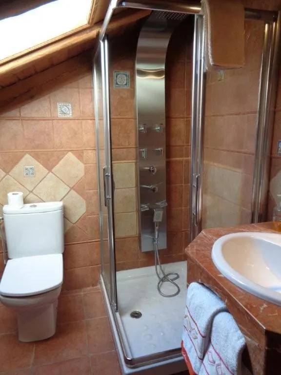 Bathroom in HOTEL RURAL LA ROMEROSA