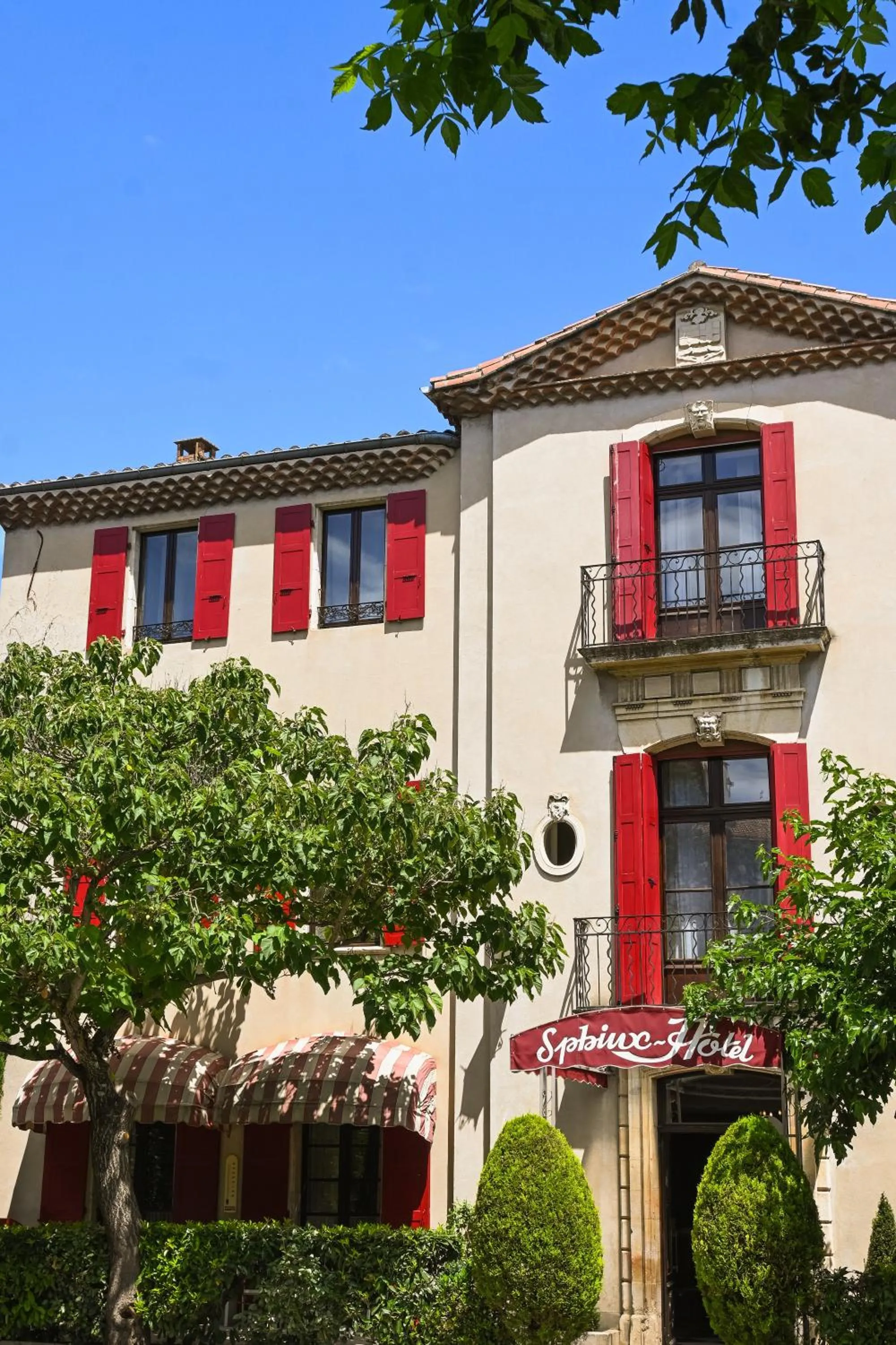 Property building in Cit'Hotel Sphinx - Hotel