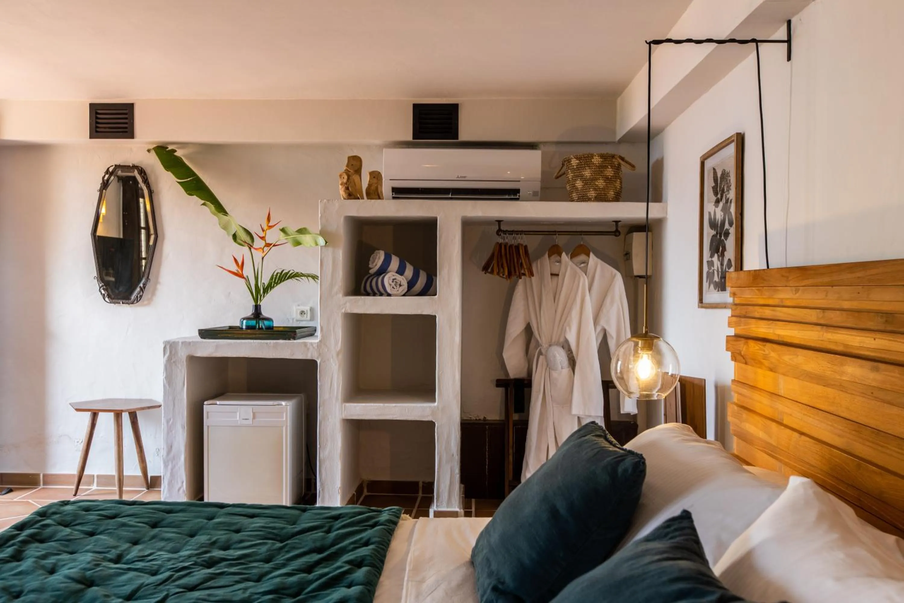 Bed in The Paradise Peak Adults only