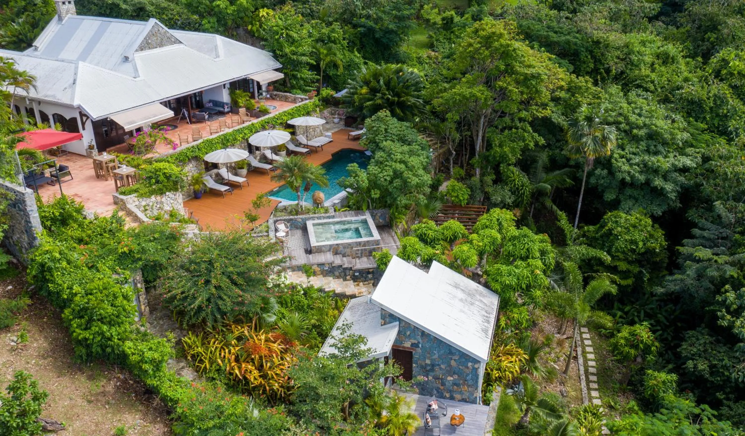 Property building in The Paradise Peak Adults only