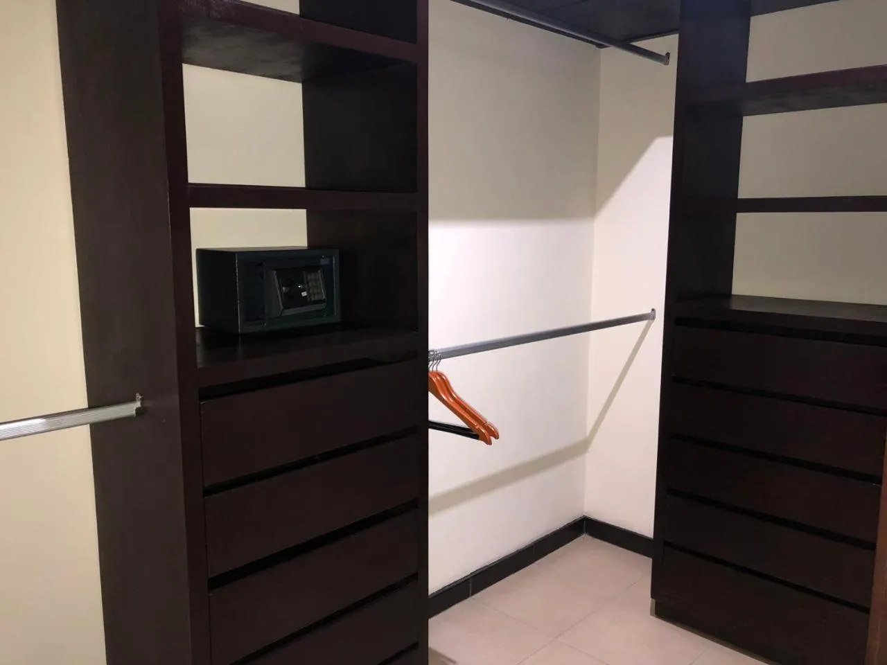 safe in San Pedro Hotel, 5ta Avenida