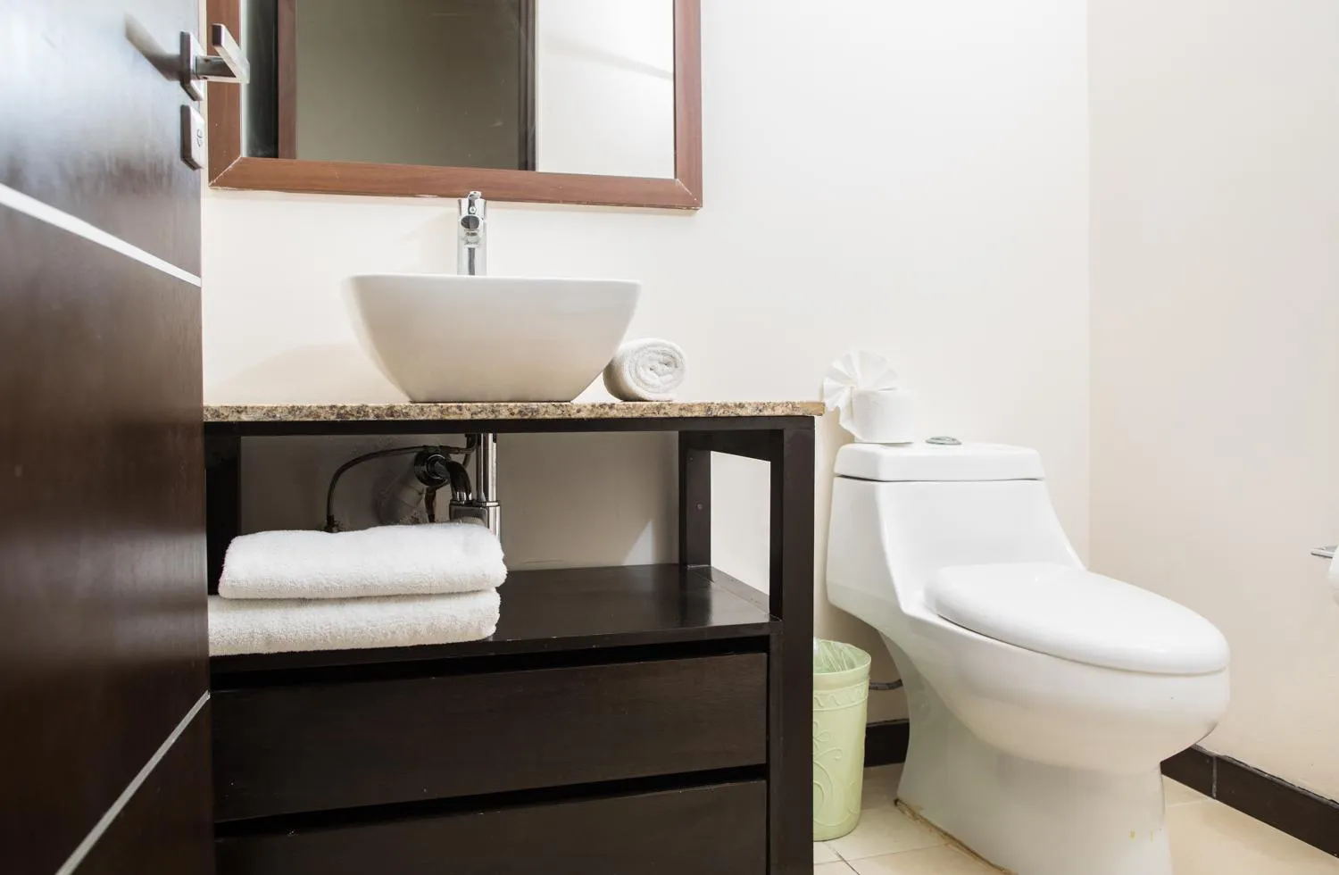 Bathroom in San Pedro Hotel, 5ta Avenida