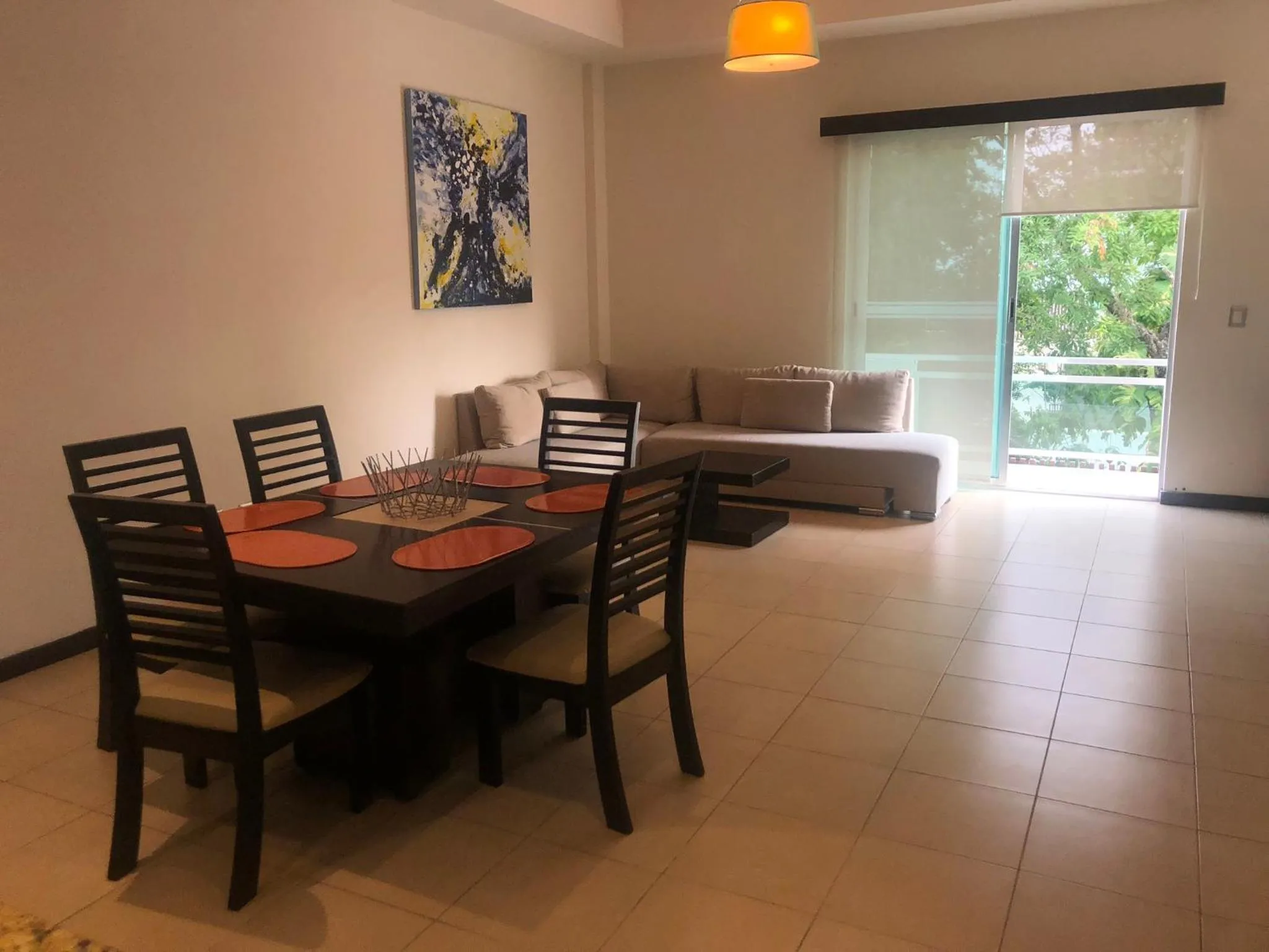 Dining area in San Pedro Hotel, 5ta Avenida