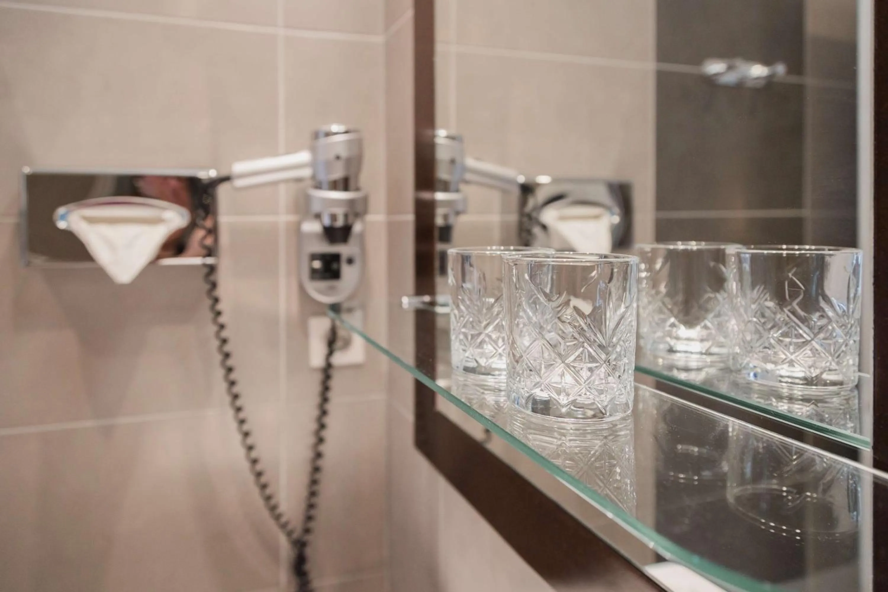 Bedroom in Best Western Hôtel De France