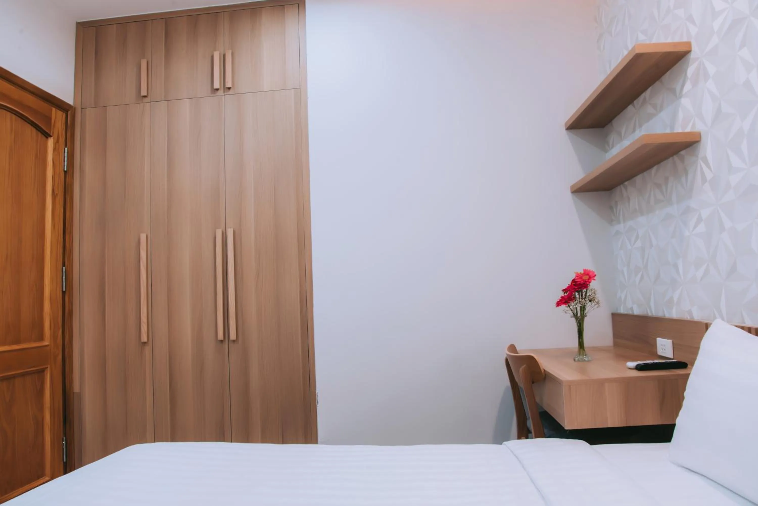 Bedroom, Bed in An Dương Hotel & Apartment