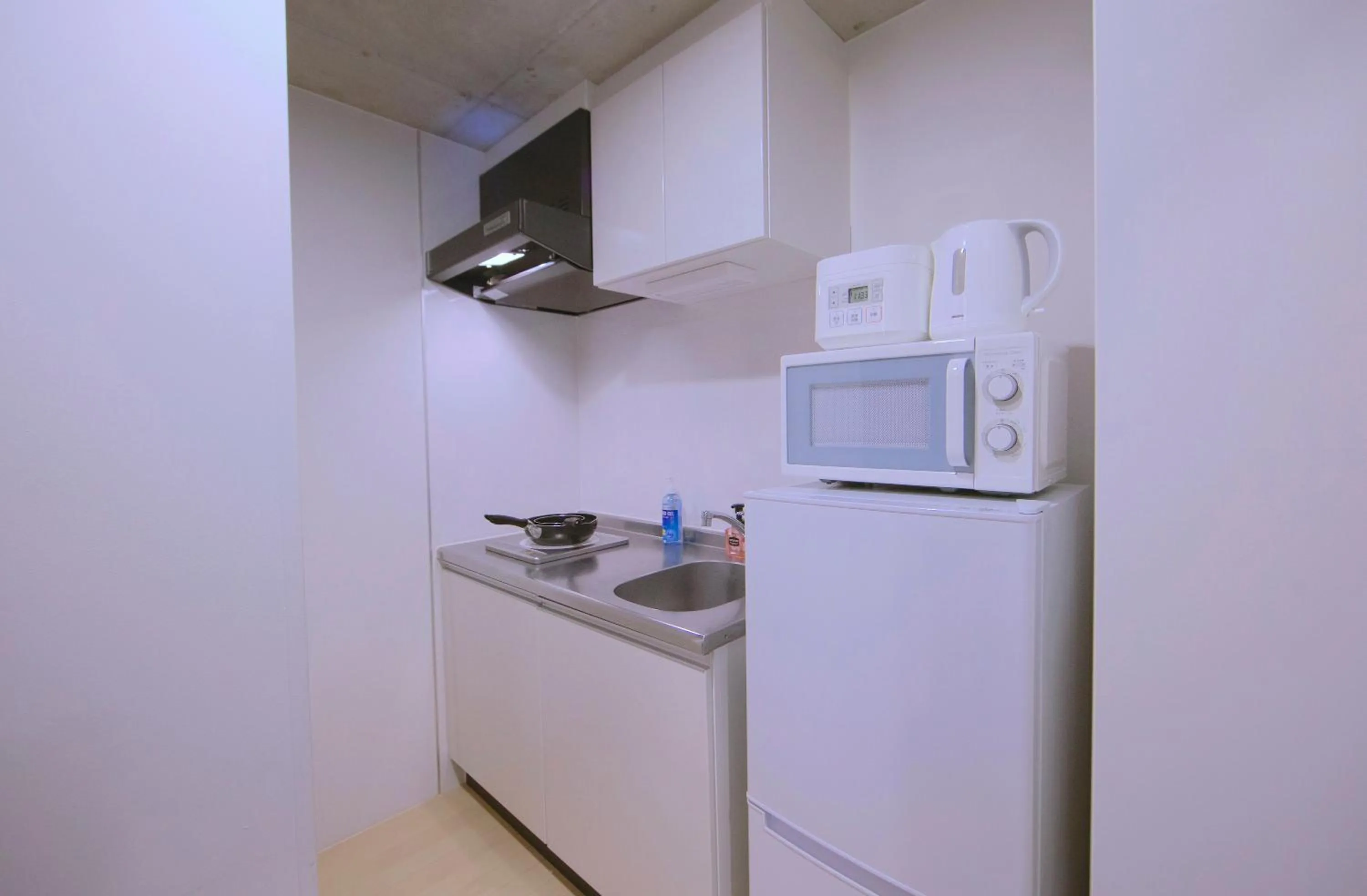 Kitchen or kitchenette in Laffitte Tokyo