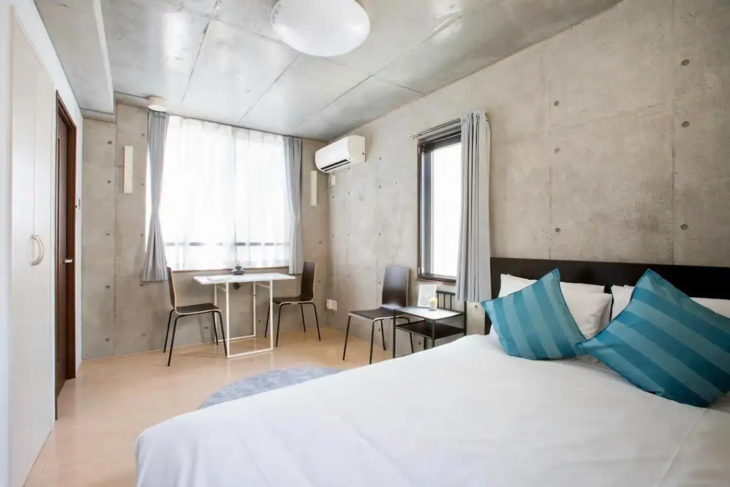 Laffitte Tokyo Laffitte Tokyo