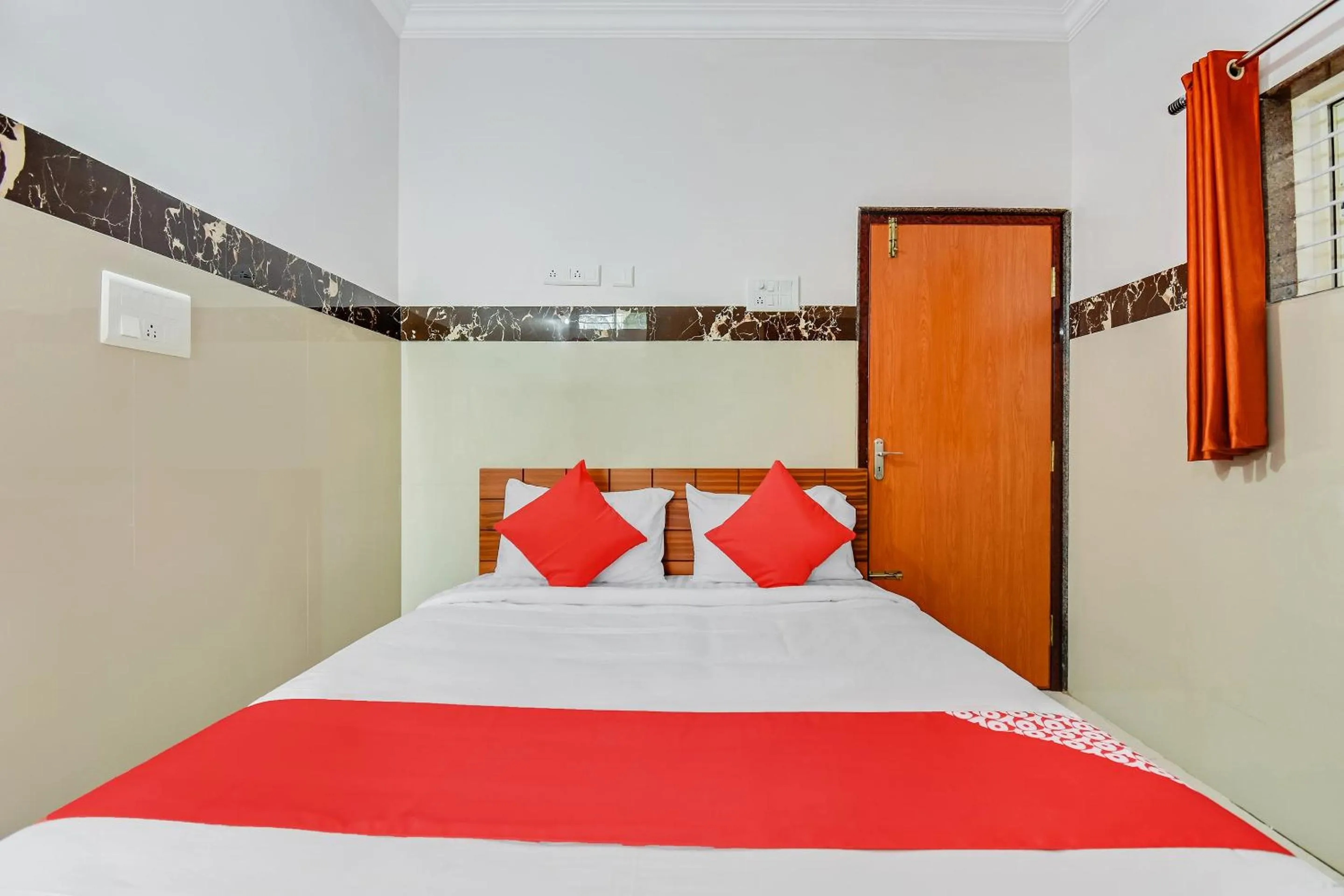 Bedroom, Bed in Hotel O Sri Sai Guru Comforts