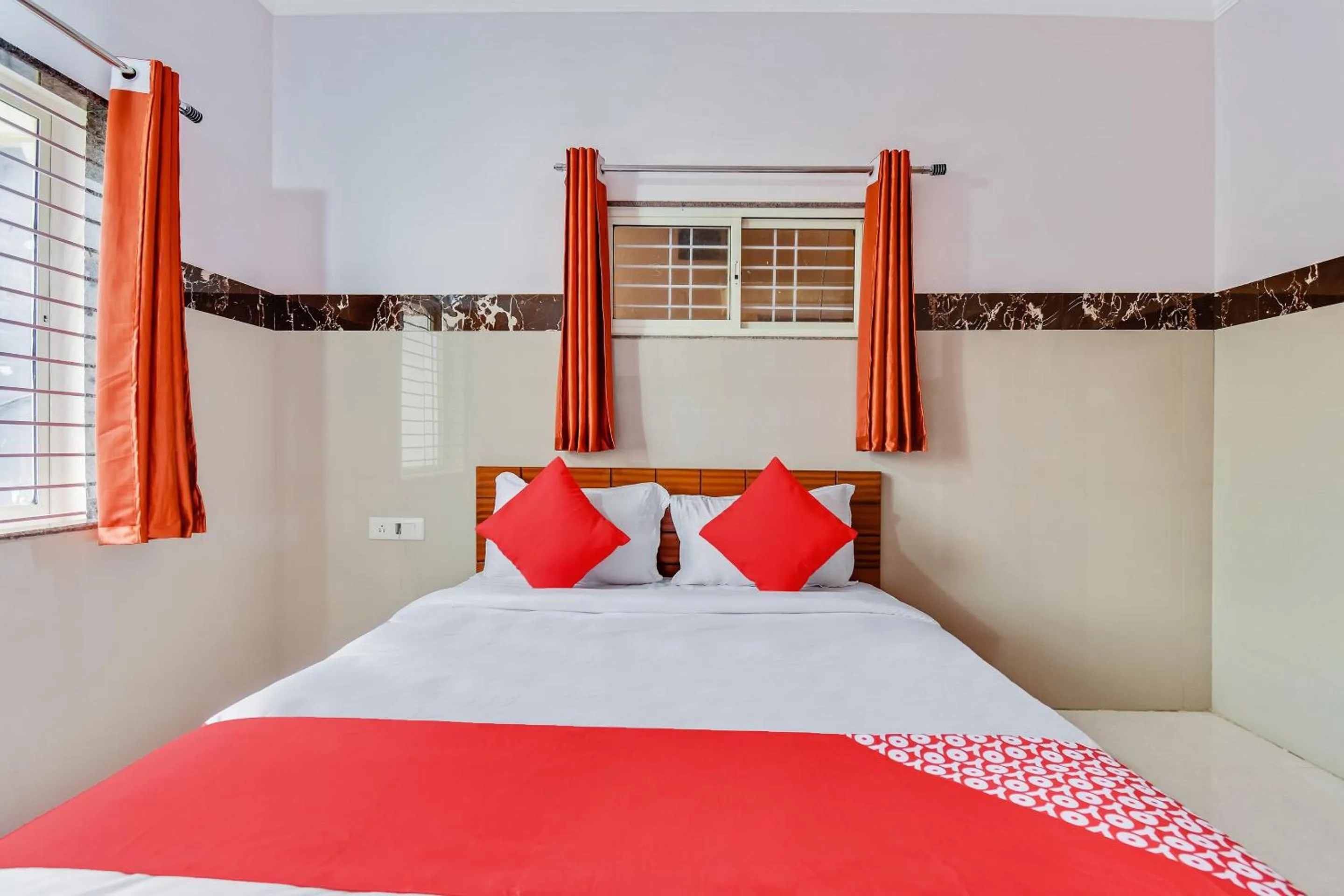 Bedroom, Bed in Hotel O Sri Sai Guru Comforts