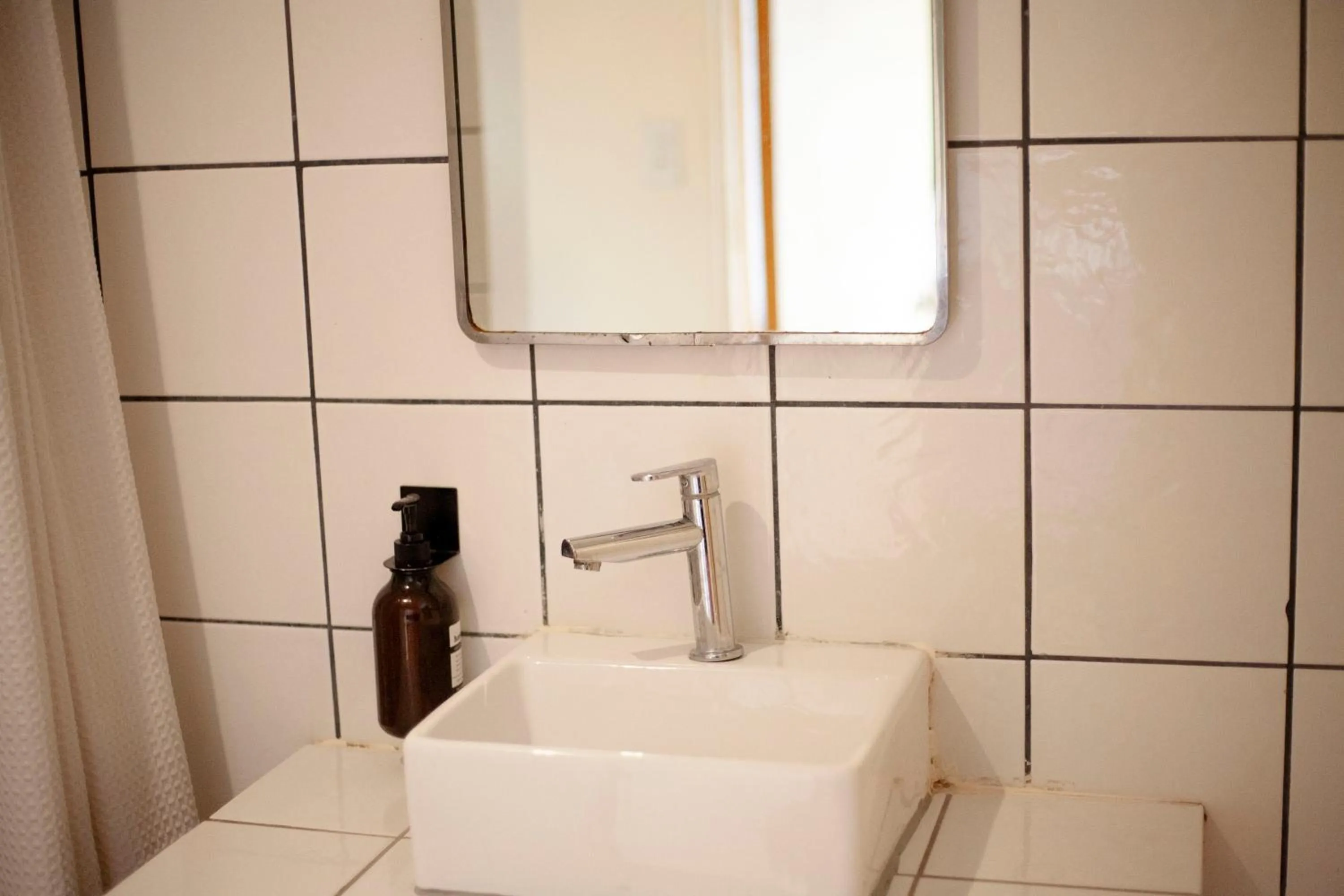 Bathroom in Coyote Lofts-Estacion Federal