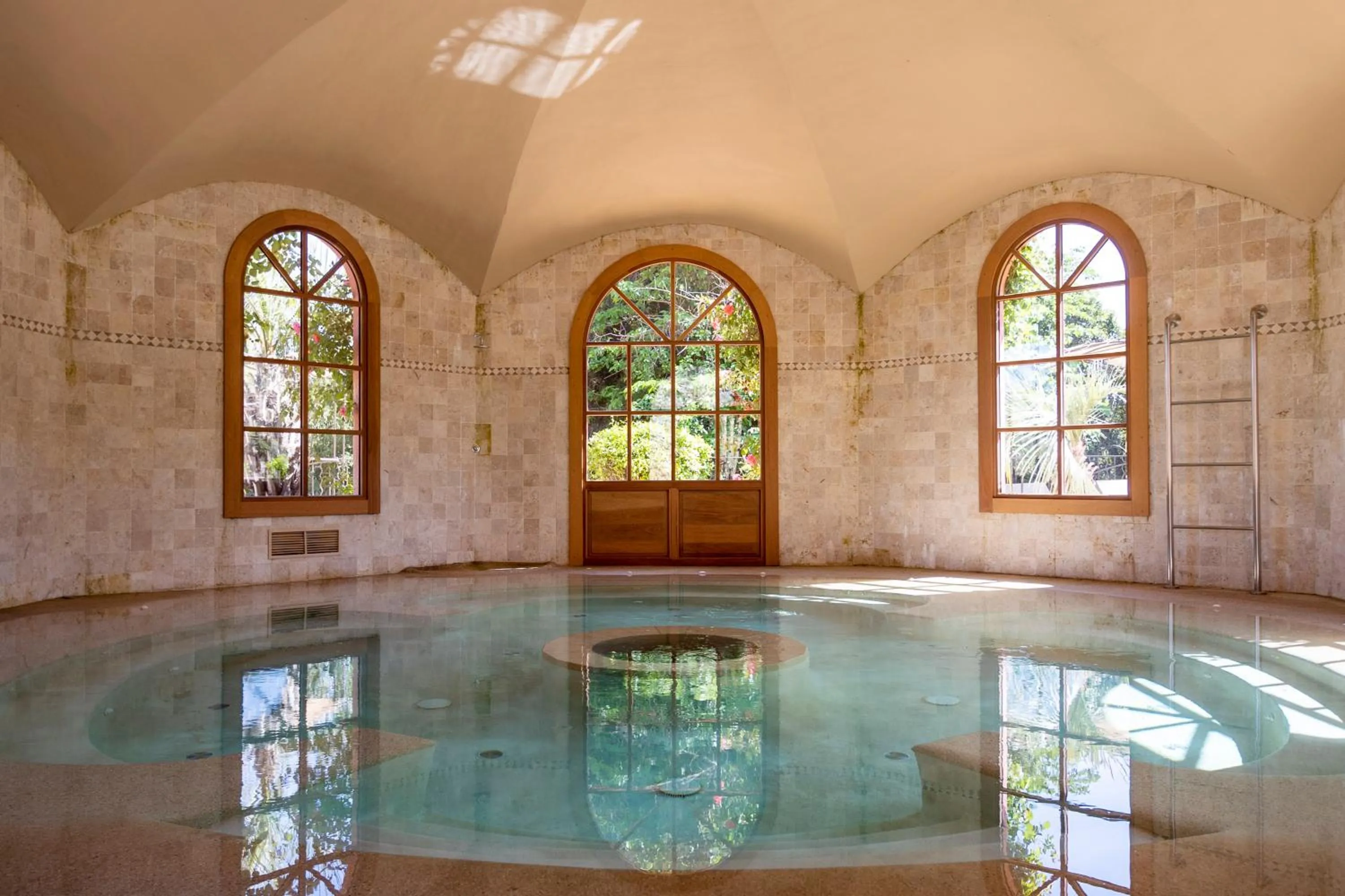 Hot Spring Bath in La Signoria & Spa