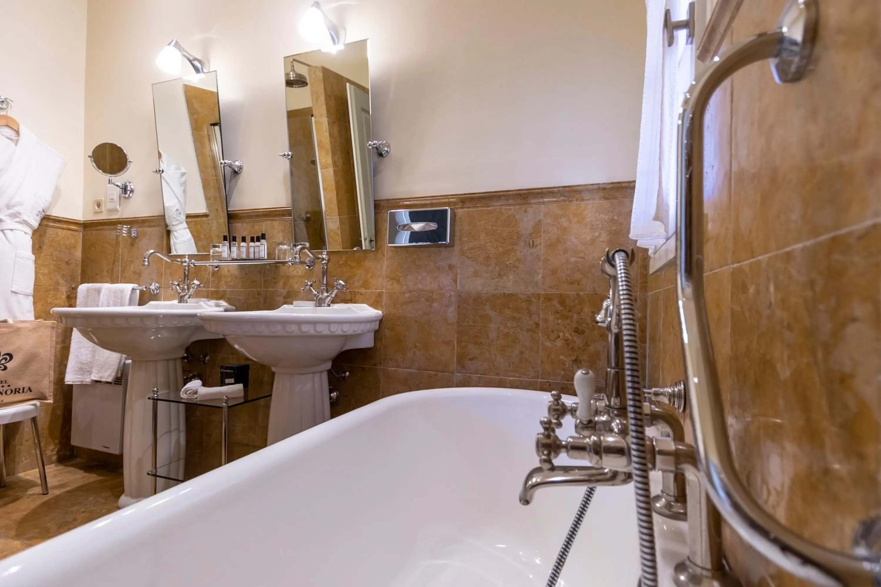 Shower in La Signoria & Spa