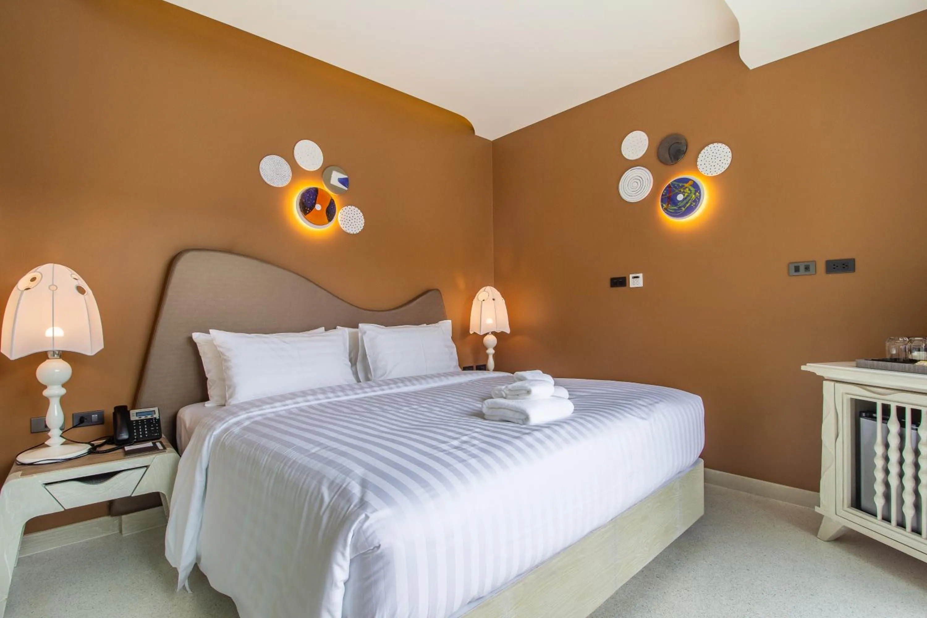 Bed in Rachabhura Hotel