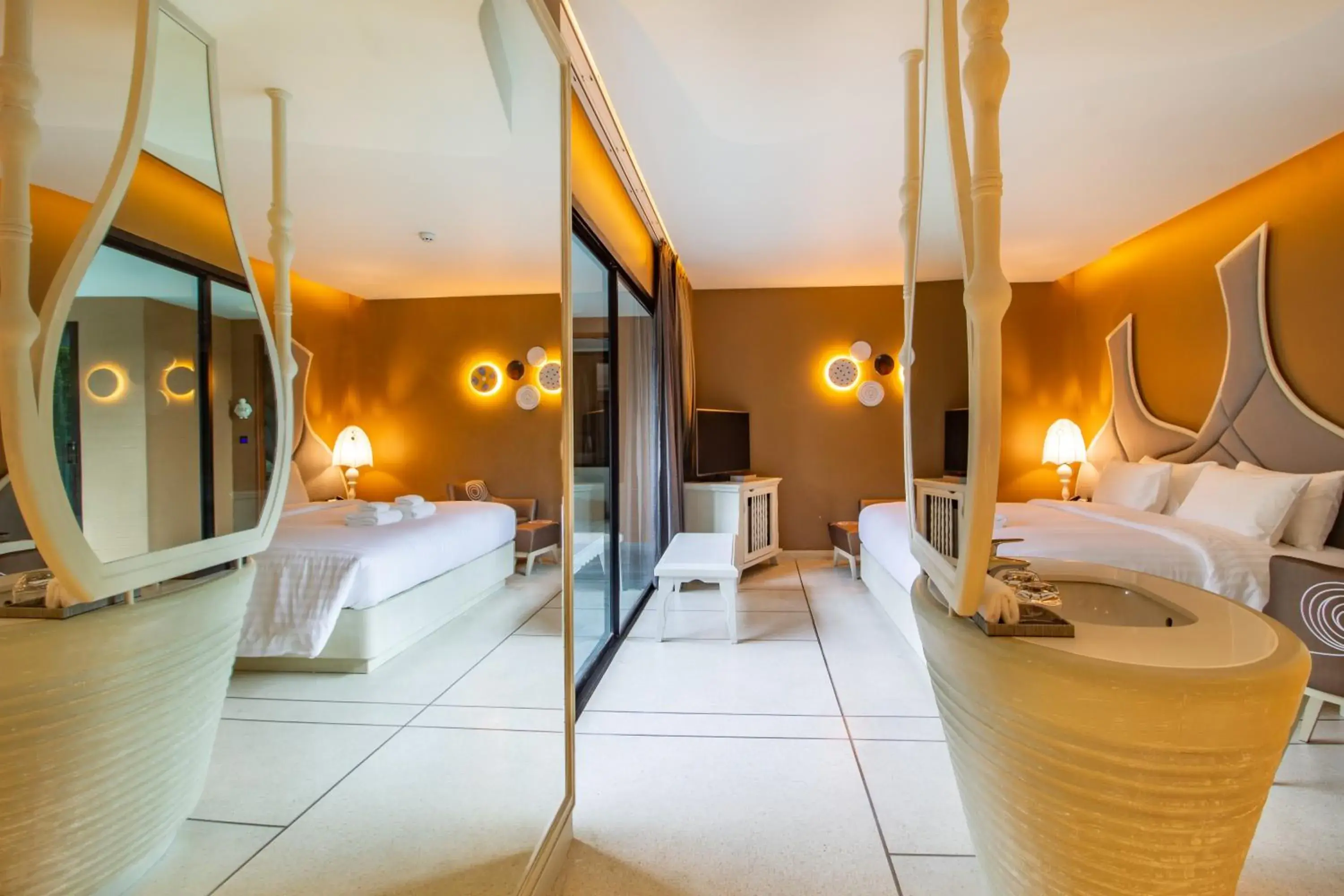 Property building, Bed in Rachabhura Hotel Property building, Bed in Rachabhura Hotel