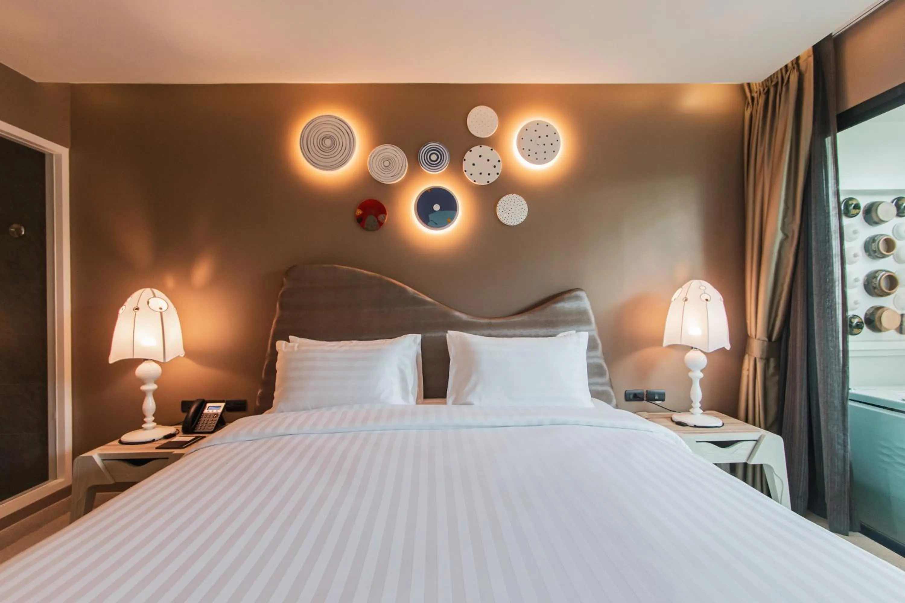 Bed in Rachabhura Hotel