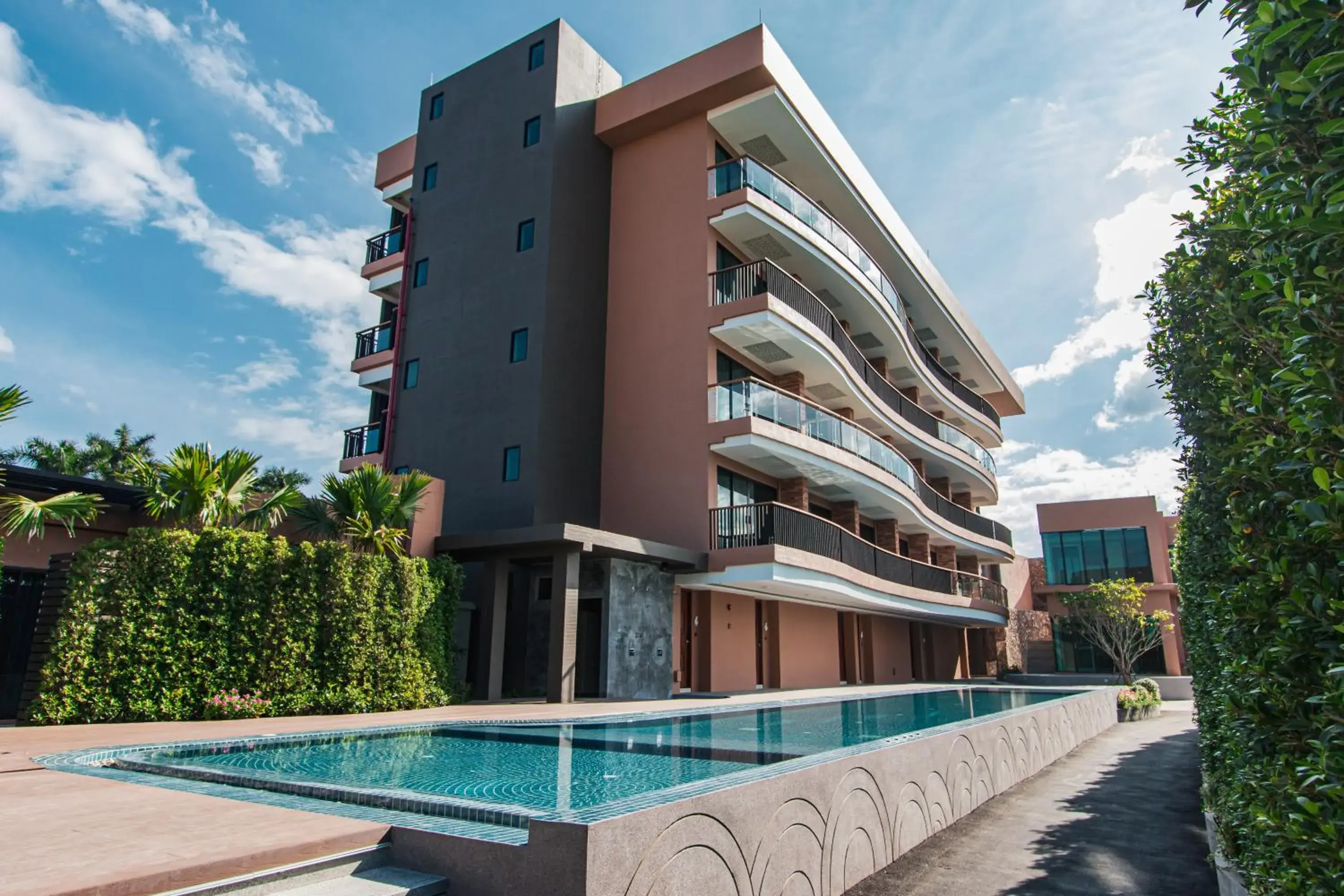 Property building in Rachabhura Hotel Property building in Rachabhura Hotel